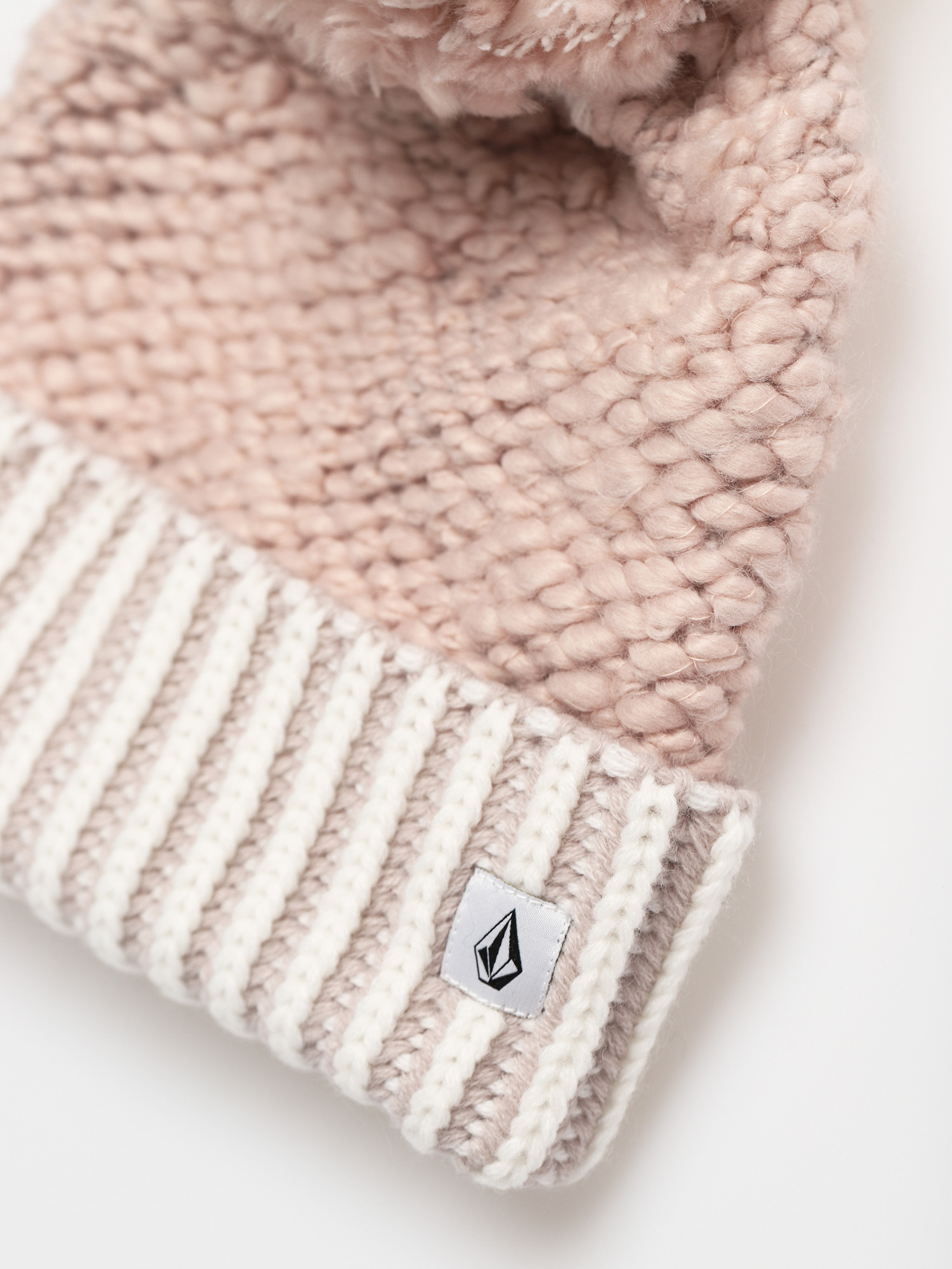 Czapka zimowa Volcom Chalet Beanie Wmn (faded pink)