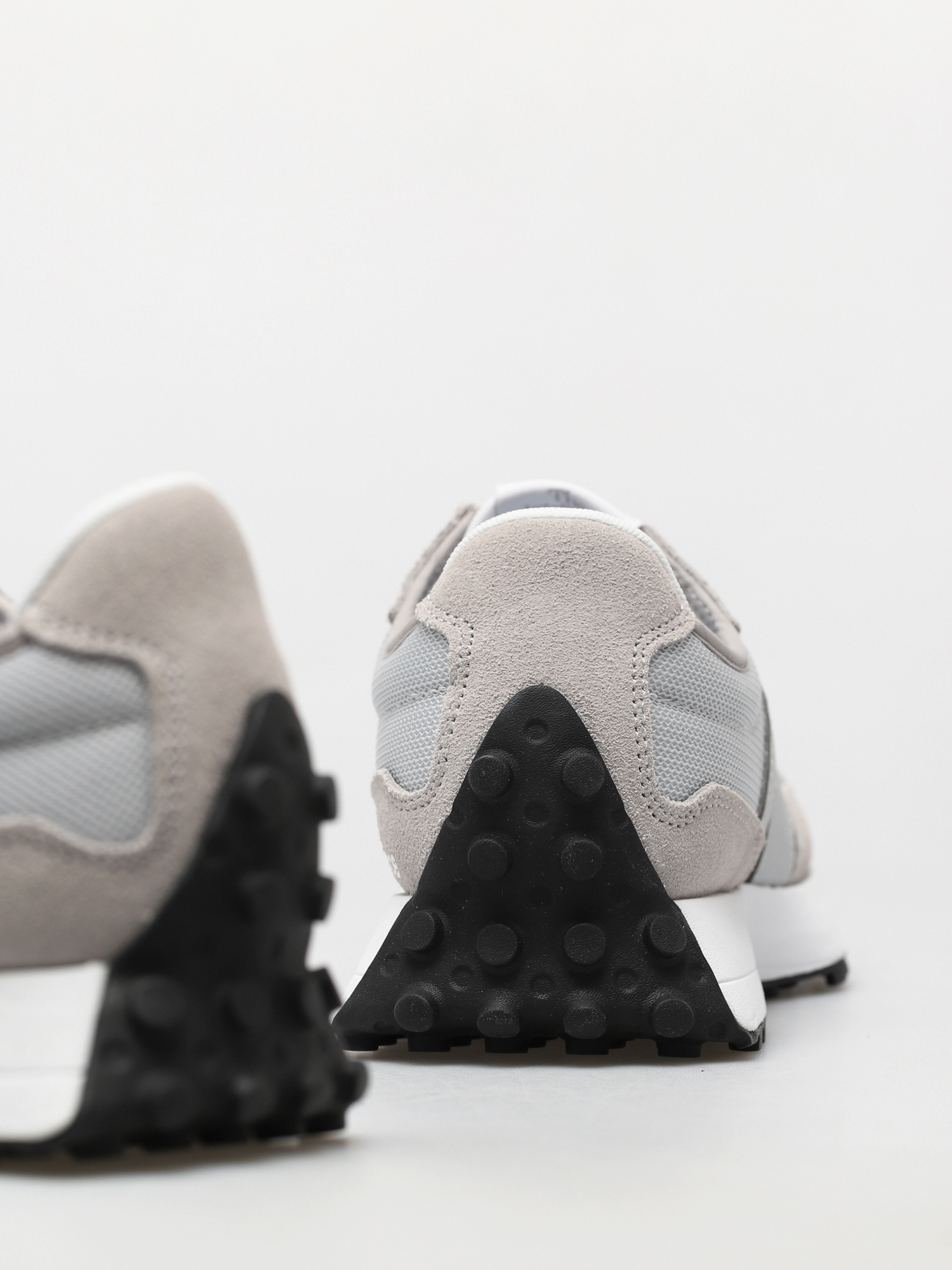 Buty New Balance 327 (rain cloud)