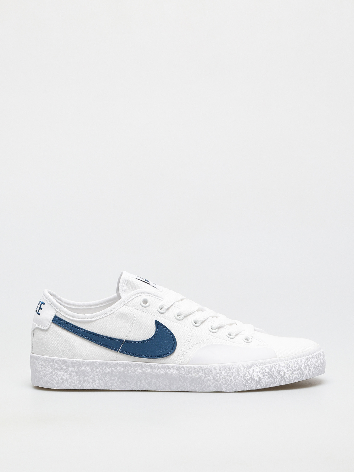 Buty Nike SB Blazer Court (white/court blue white white)