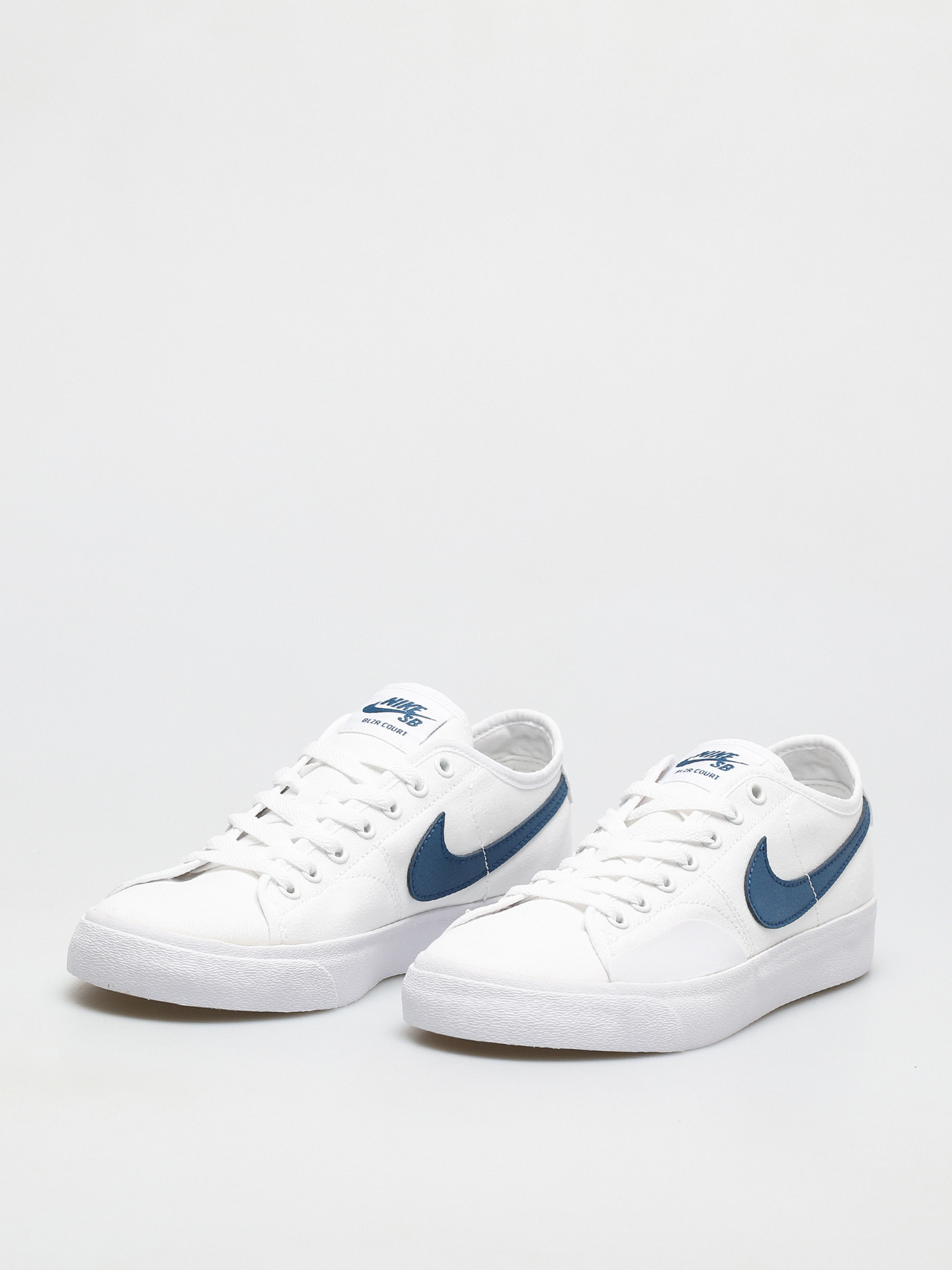 Buty Nike SB Blazer Court (white/court blue white white)