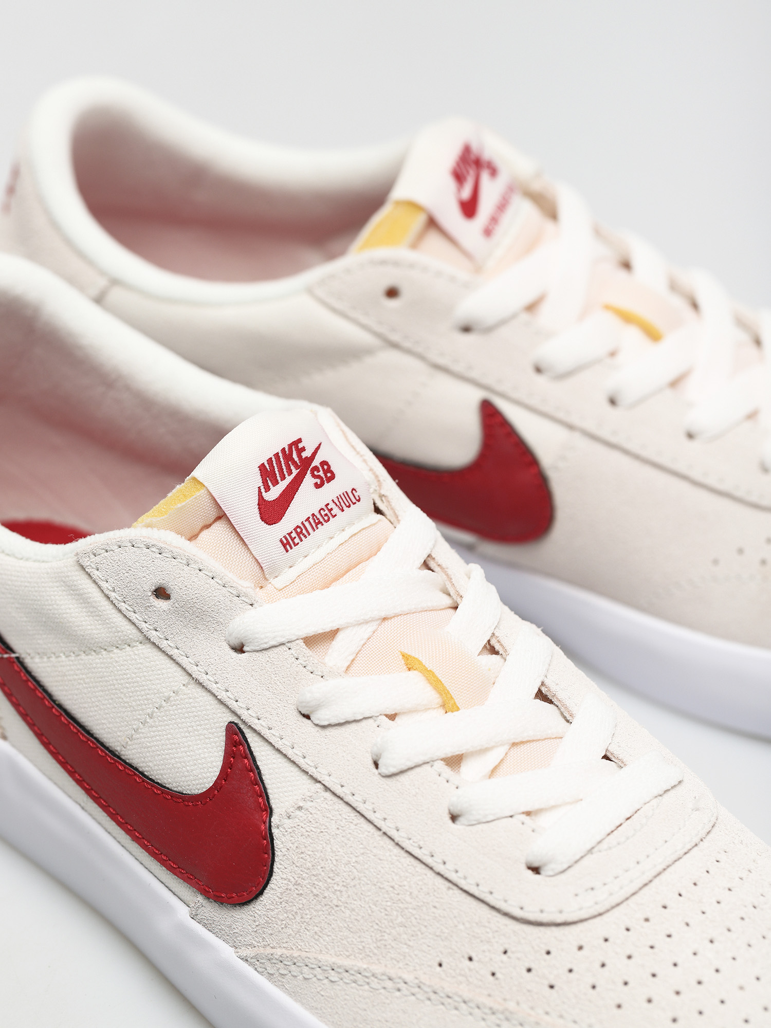 Buty Nike SB Heritage Vulc (summit white/gym red summit white white)