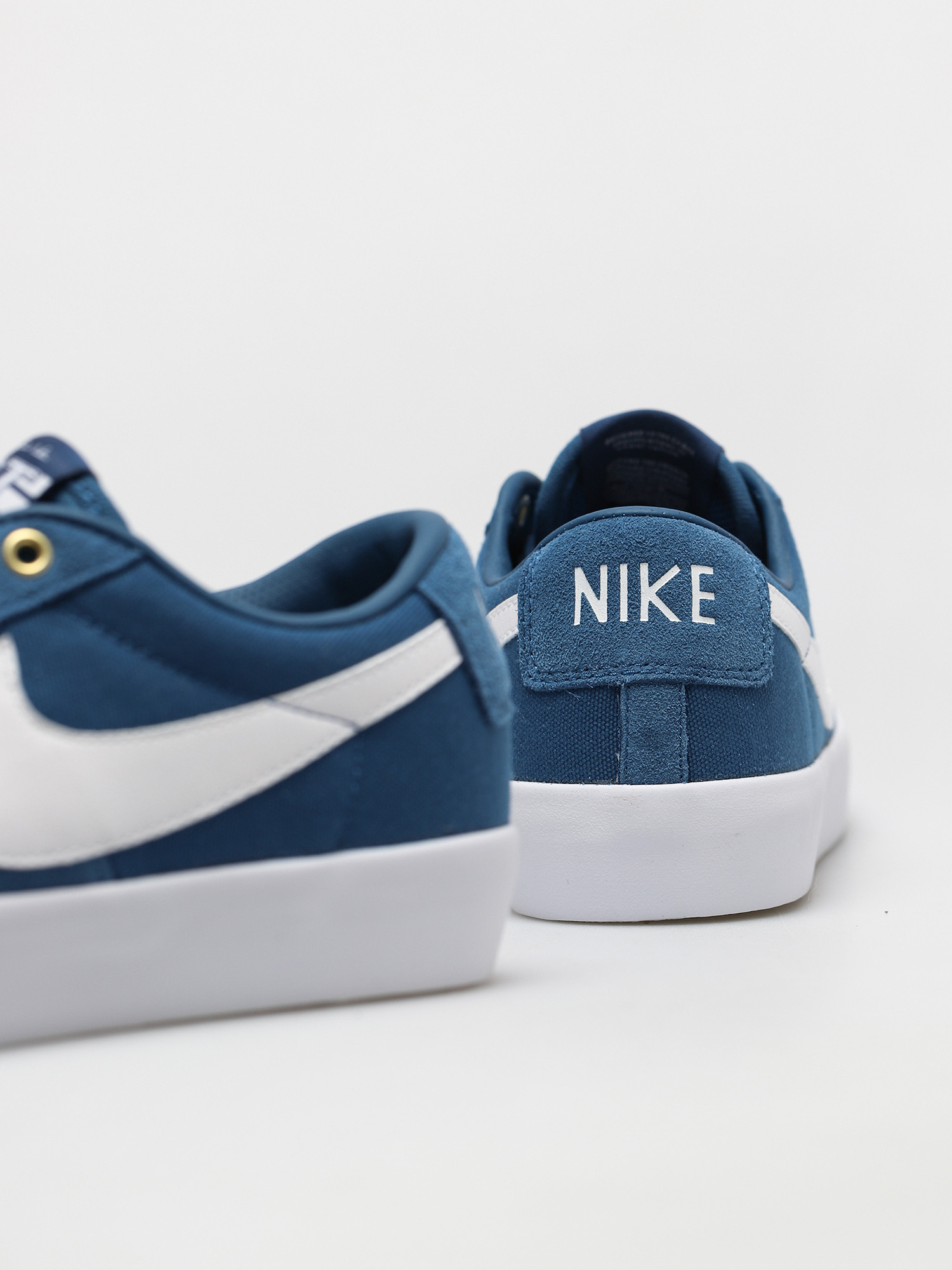 Buty Nike SB Zoom Blazer Low Pro GT (court blue/white court blue)
