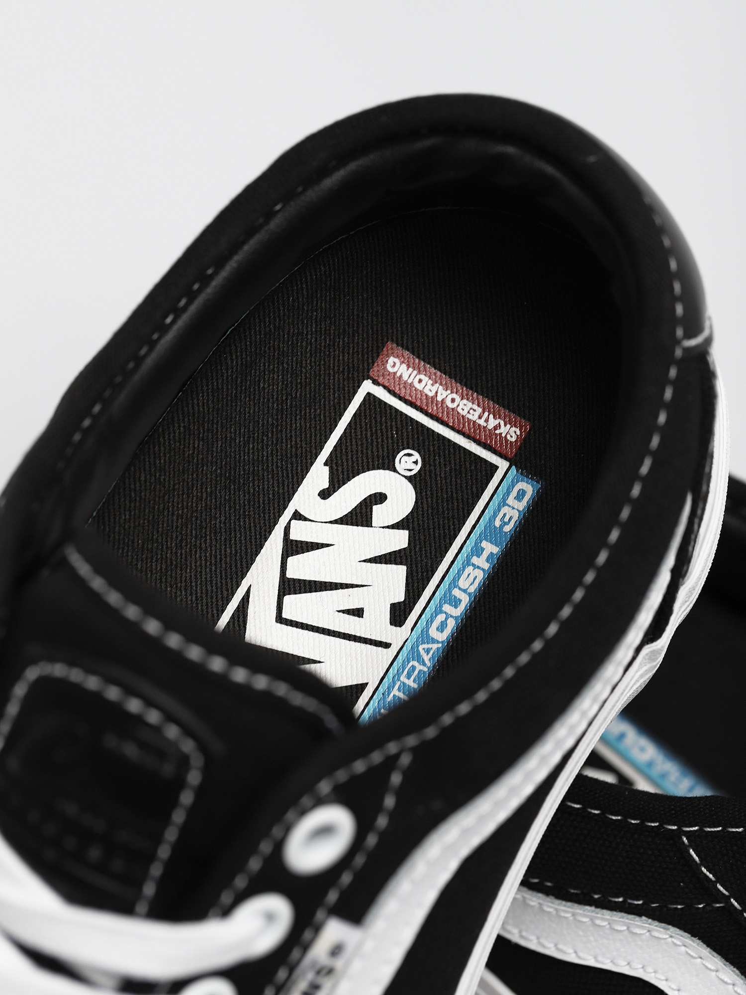 Buty Vans Chima 2 (canvas/black/white)
