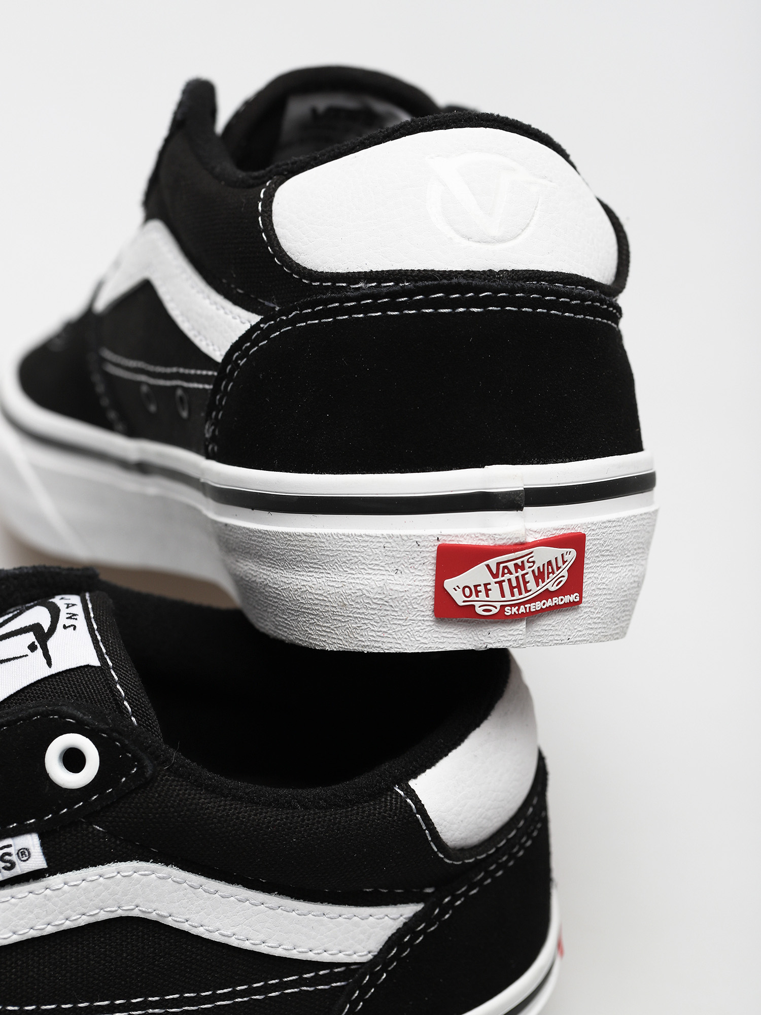 Buty Vans Rowan (black/true white)