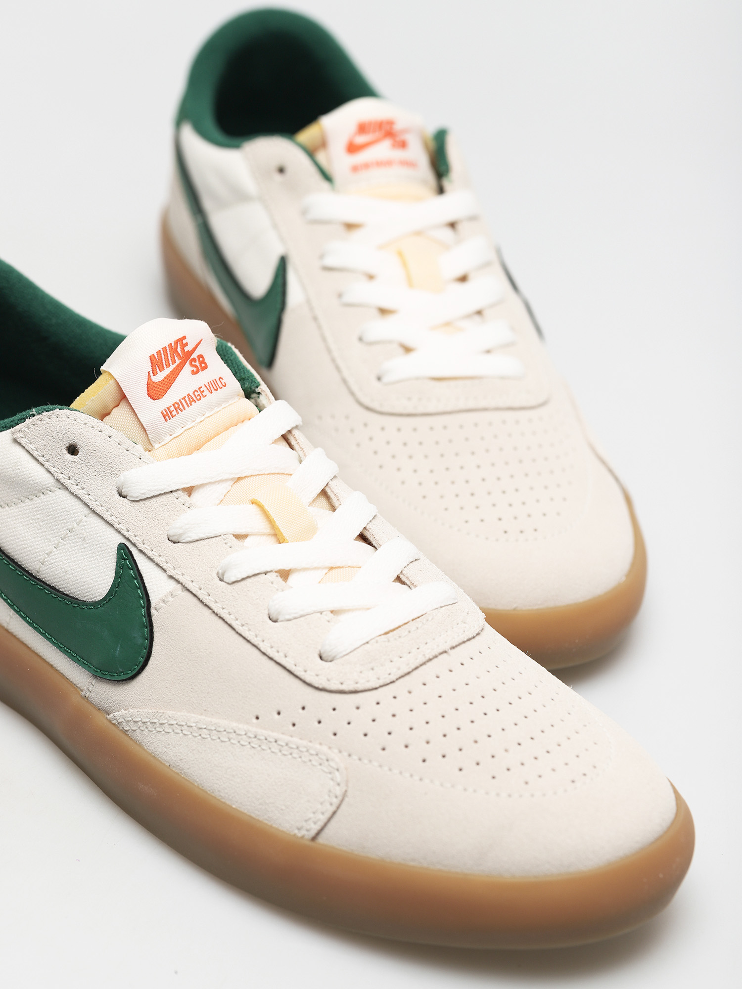 Buty Nike SB Heritage Vulc (sail/gorge green sail safety orange)