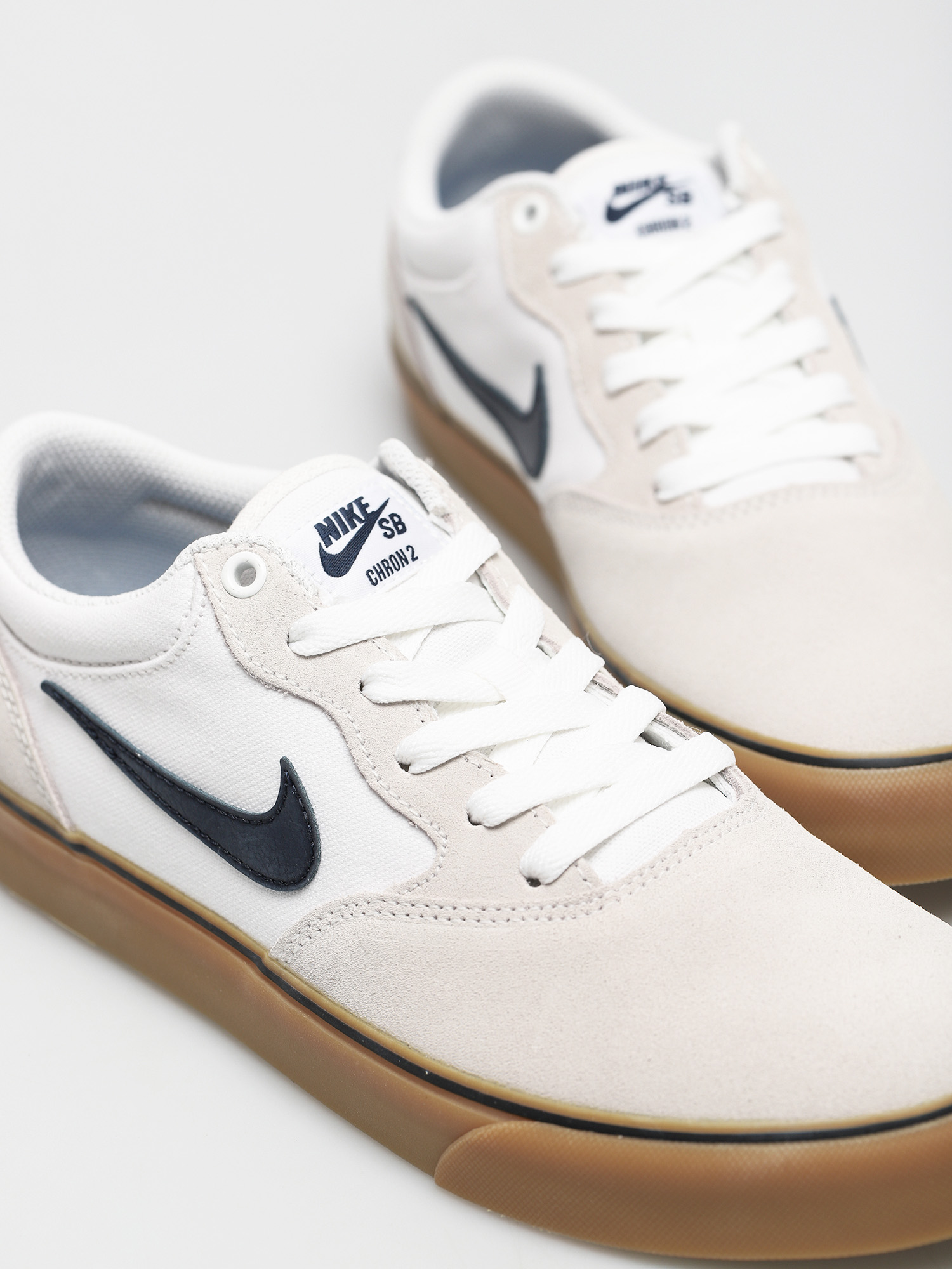 Buty Nike SB Chron 2 (white/obsidian white gum light brown)