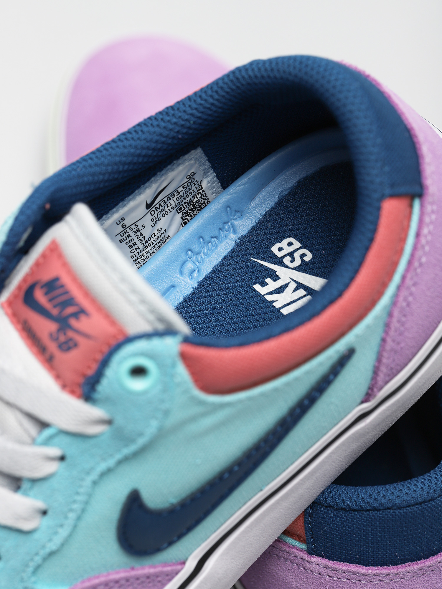 Buty Nike SB Chron 2 (lilac/court blue copa pink salt)