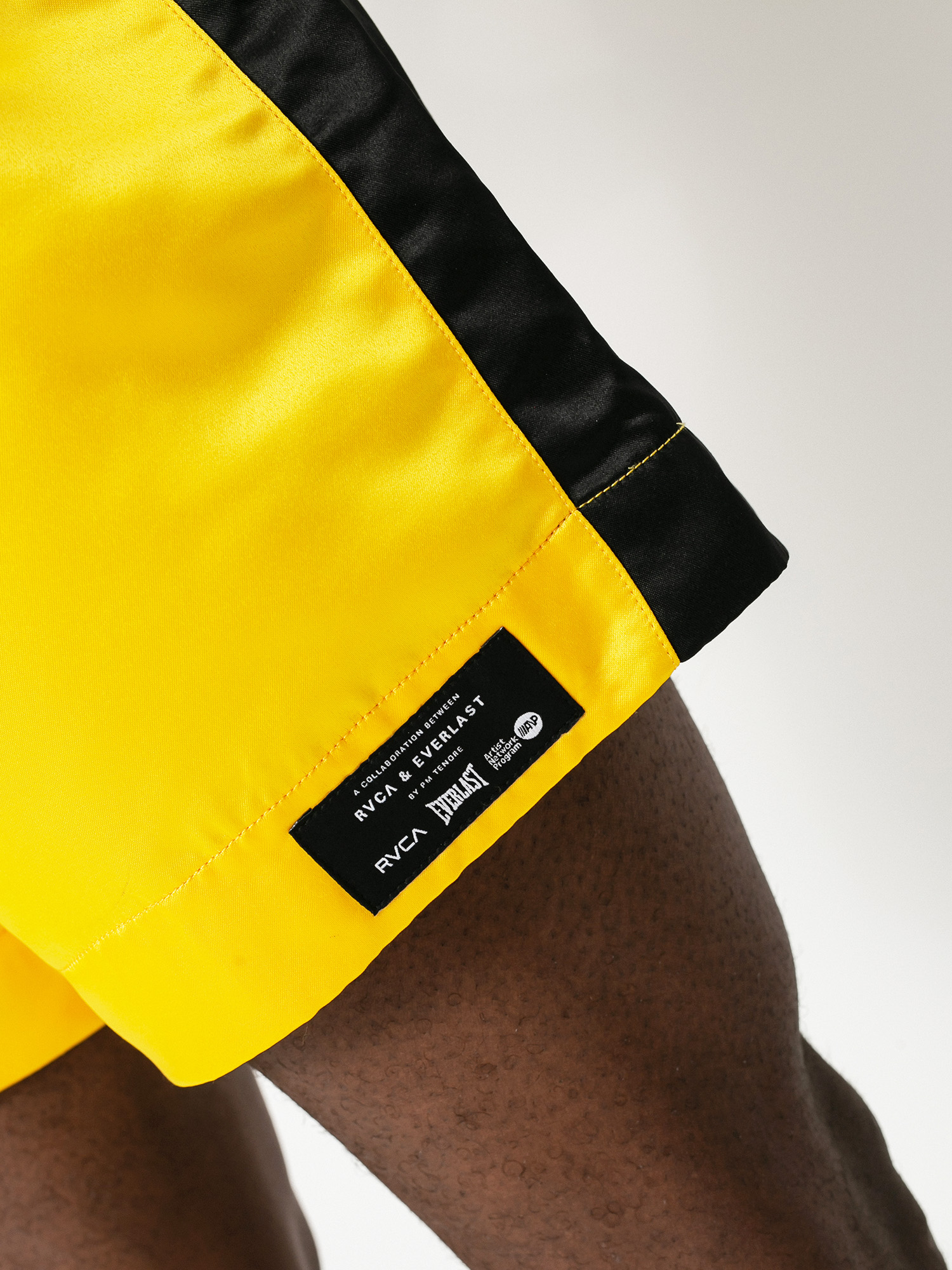 Szorty RVCA Everlast Boxing (freesia)