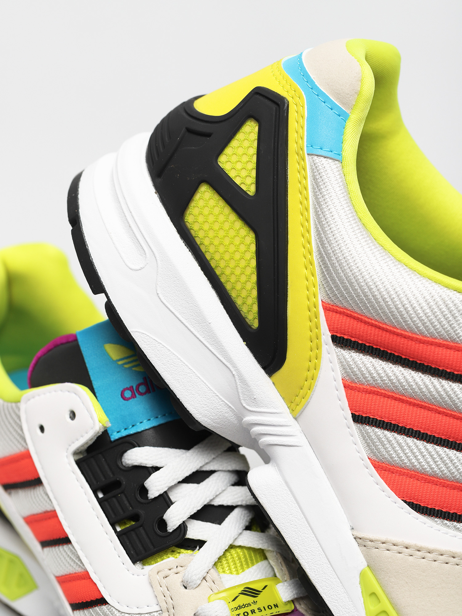 Buty adidas Originals ZX 8000 (cbrown/ftwwht/crywht)
