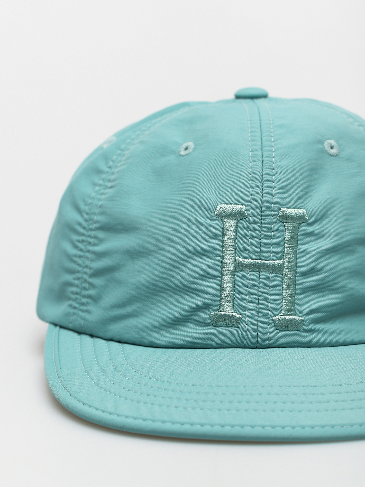 Czapka z daszkiem HUF Formless Classic H 6 Panel (sage)