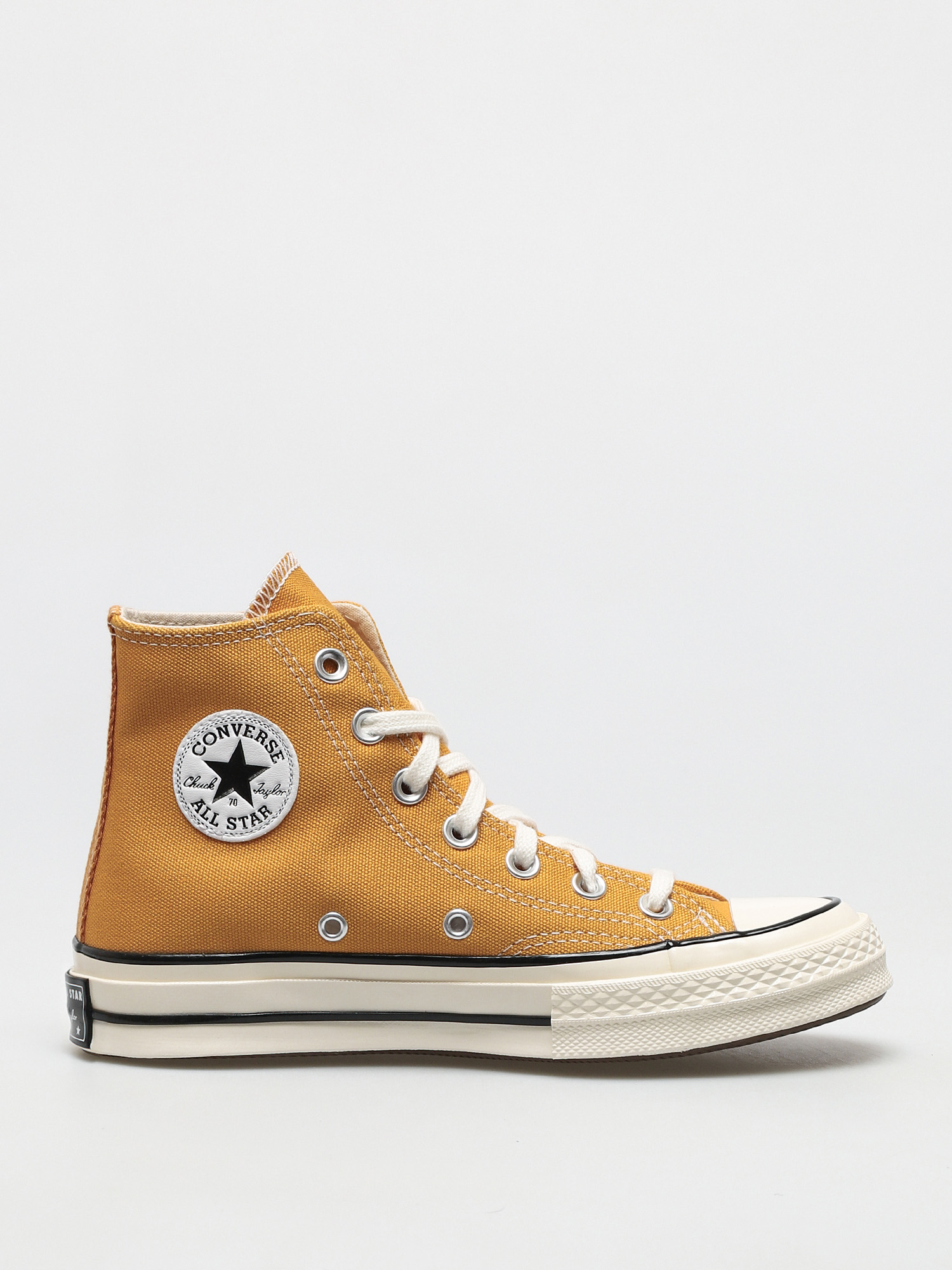 converse promocja wyprzedaż