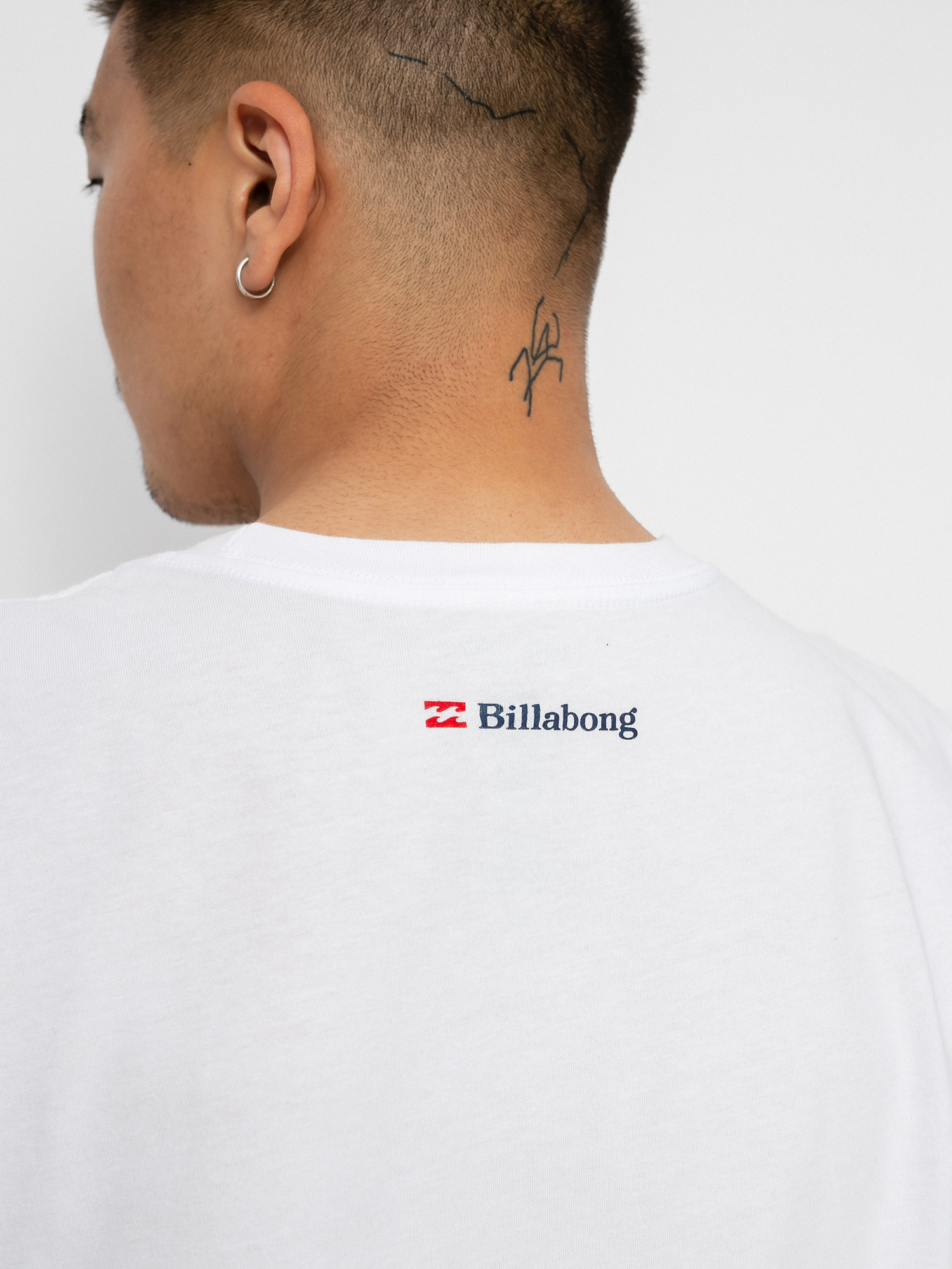T-shirt Billabong X Budweiser Crusher (white)