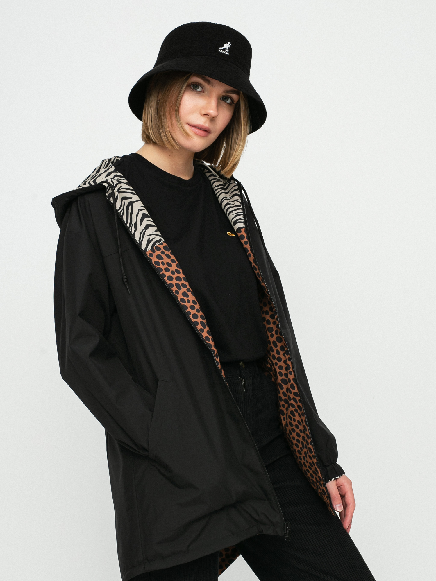 Kurtka Vans Mercy Reversible Parka Wmn (animal patchwork)