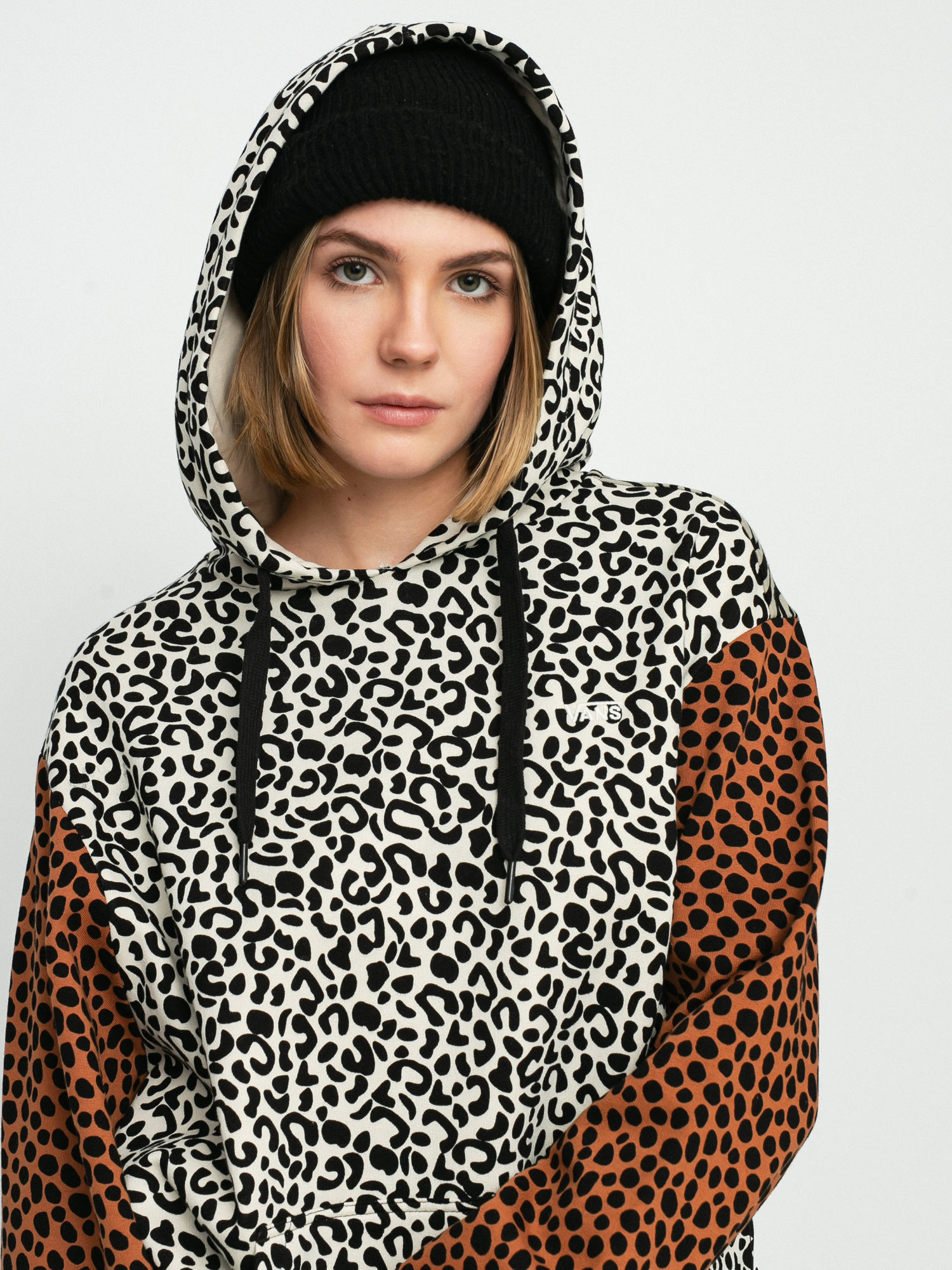 Bluza z kapturem Vans Wild Patchwork HD Wmn (animal patchwork)
