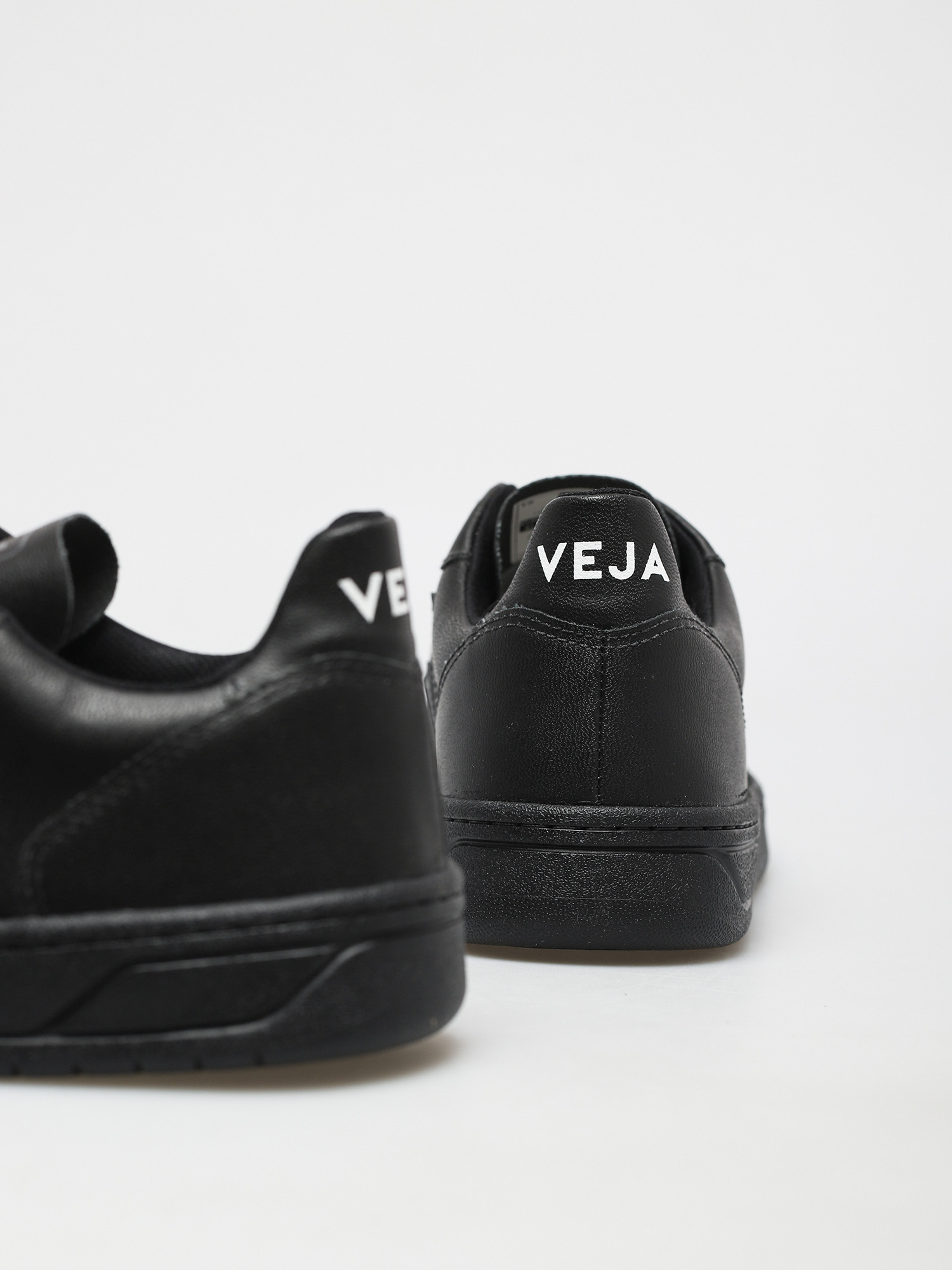 Buty Veja V 10 (cwl black black sole)