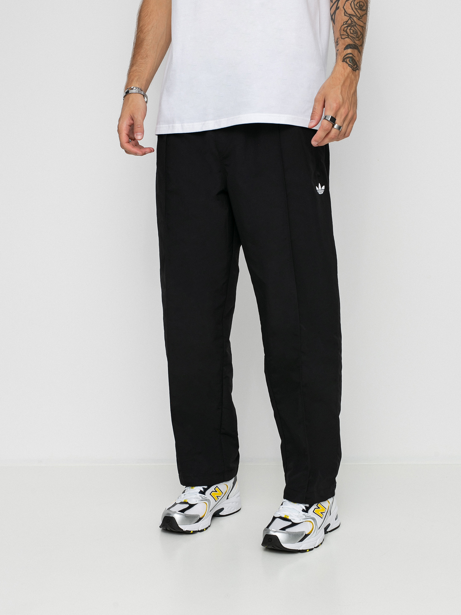 Spodnie adidas Pintuck (black)