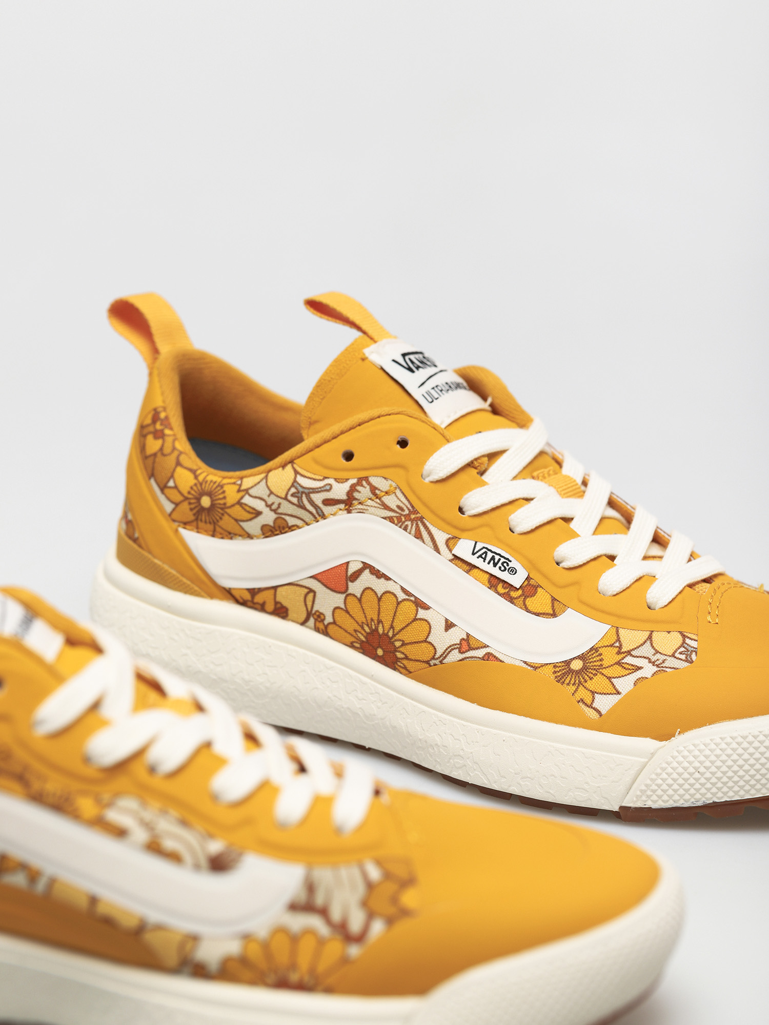 Buty Vans Ultrarange Exo (trippyflrl/gldnglwmshmlw)