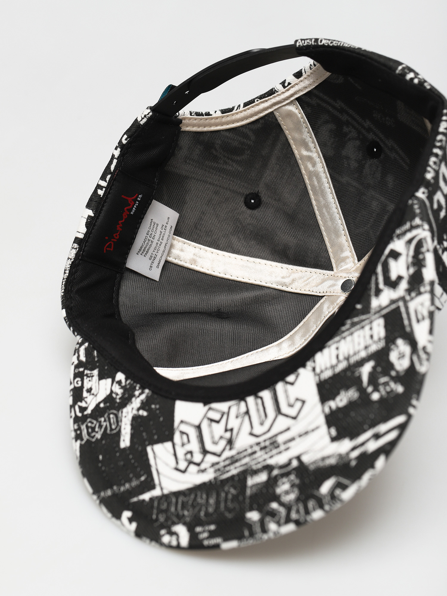 Czapka z daszkiem Diamond Supply Co. World Tour Hat (black)