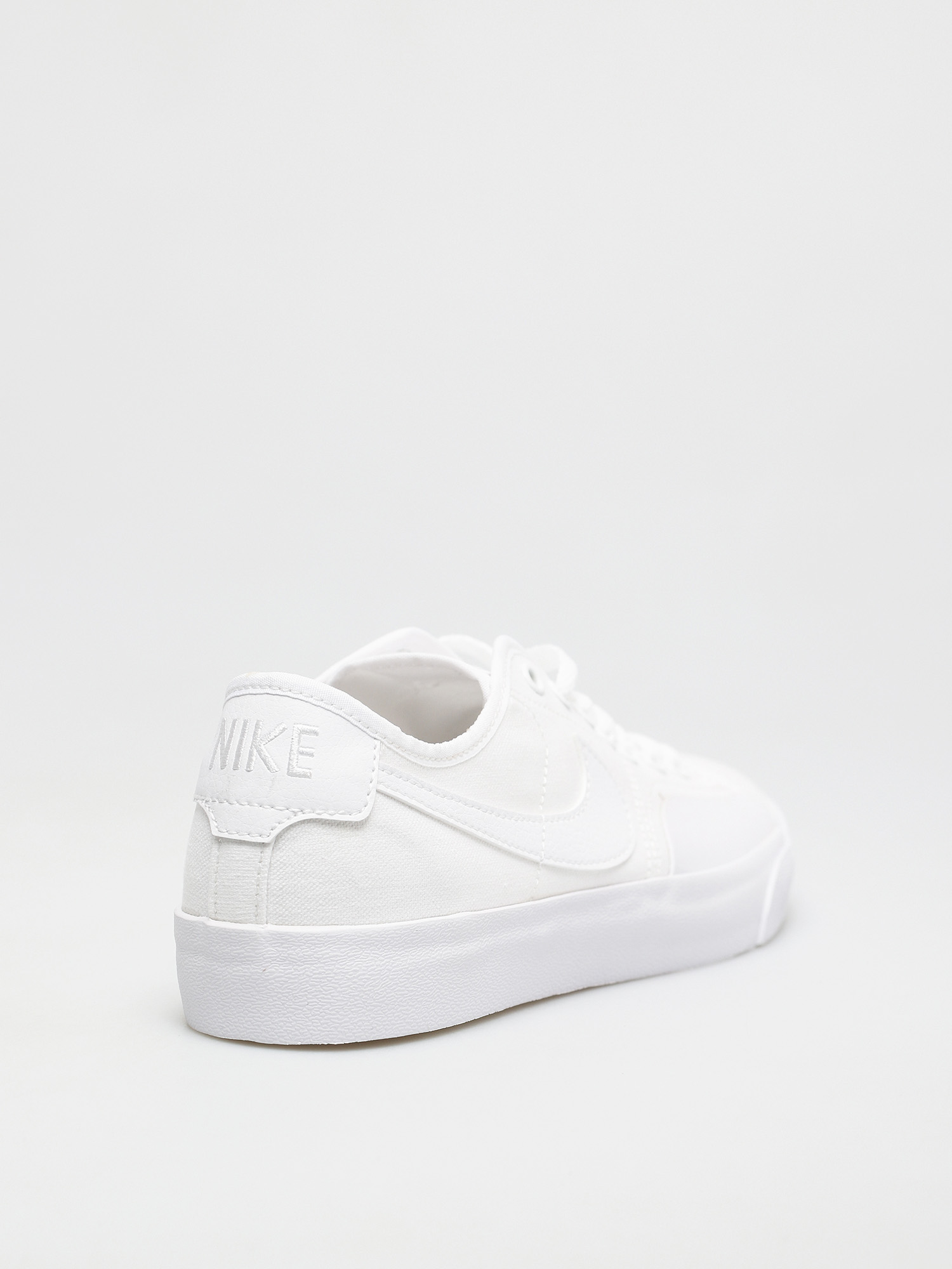 Buty Nike SB Blazer Court (white/white white white)