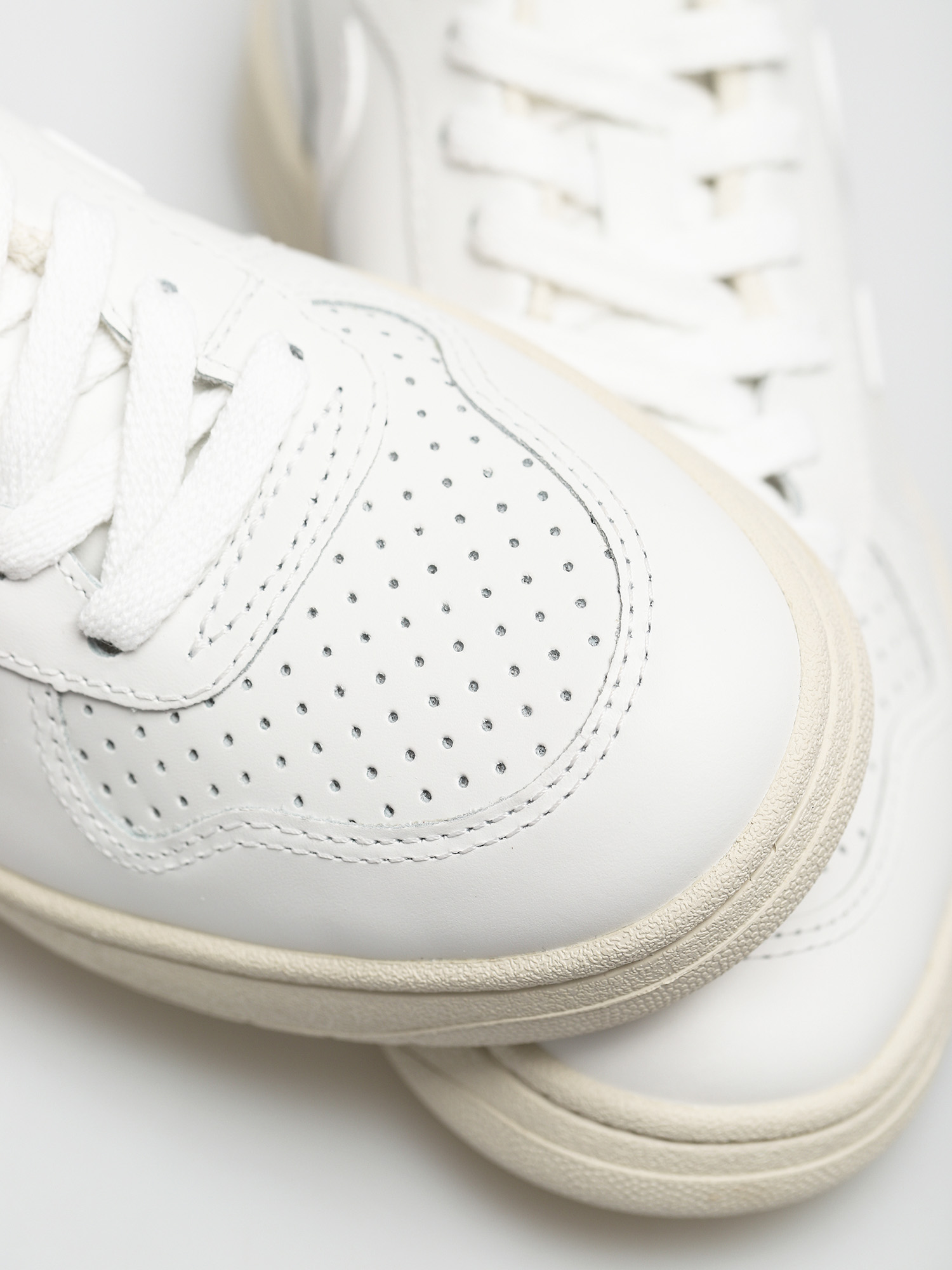Buty Veja V 10 Wmn (leather extra white)