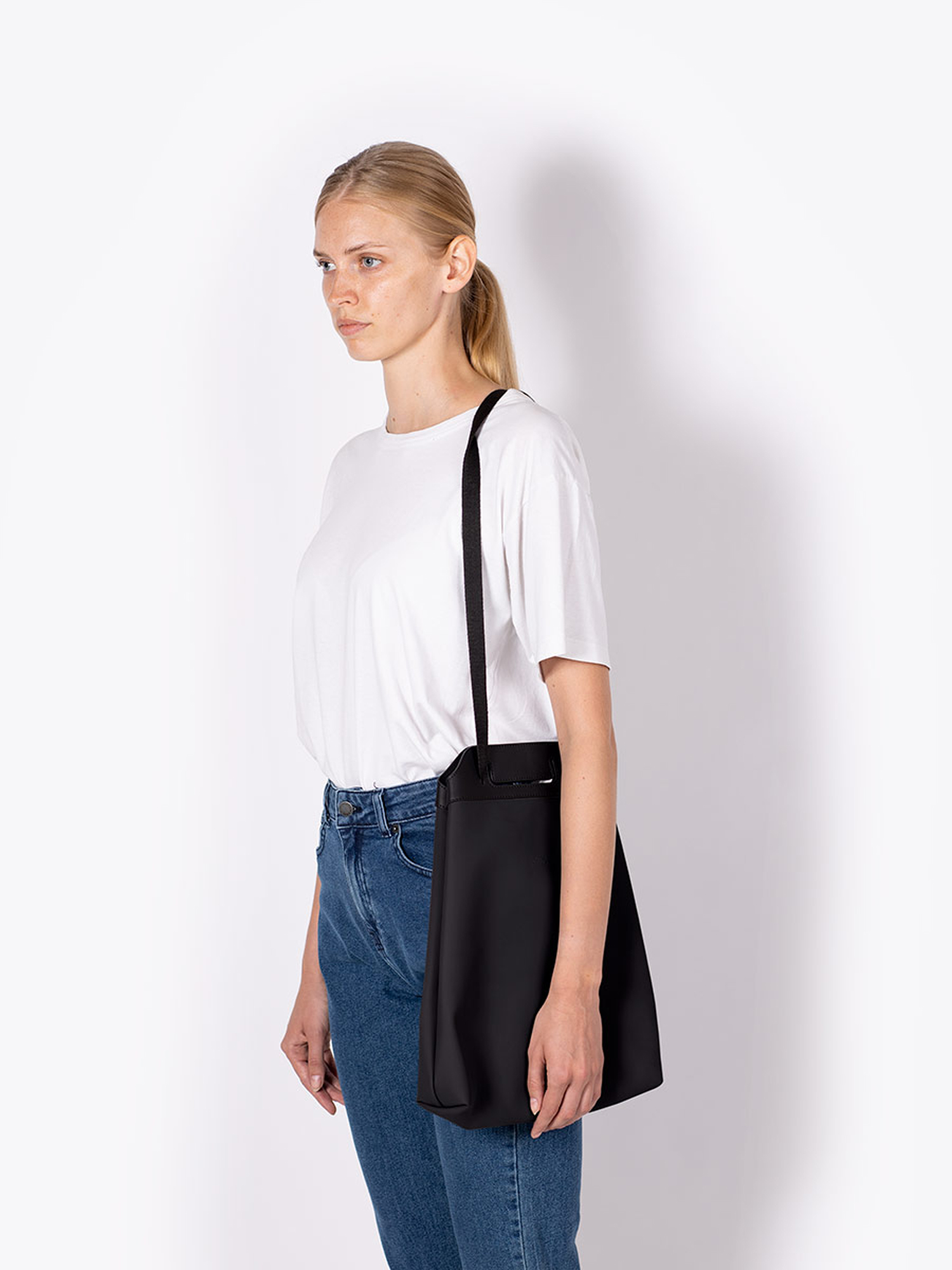 Torebka Ucon Acrobatics Una Lotus (black)