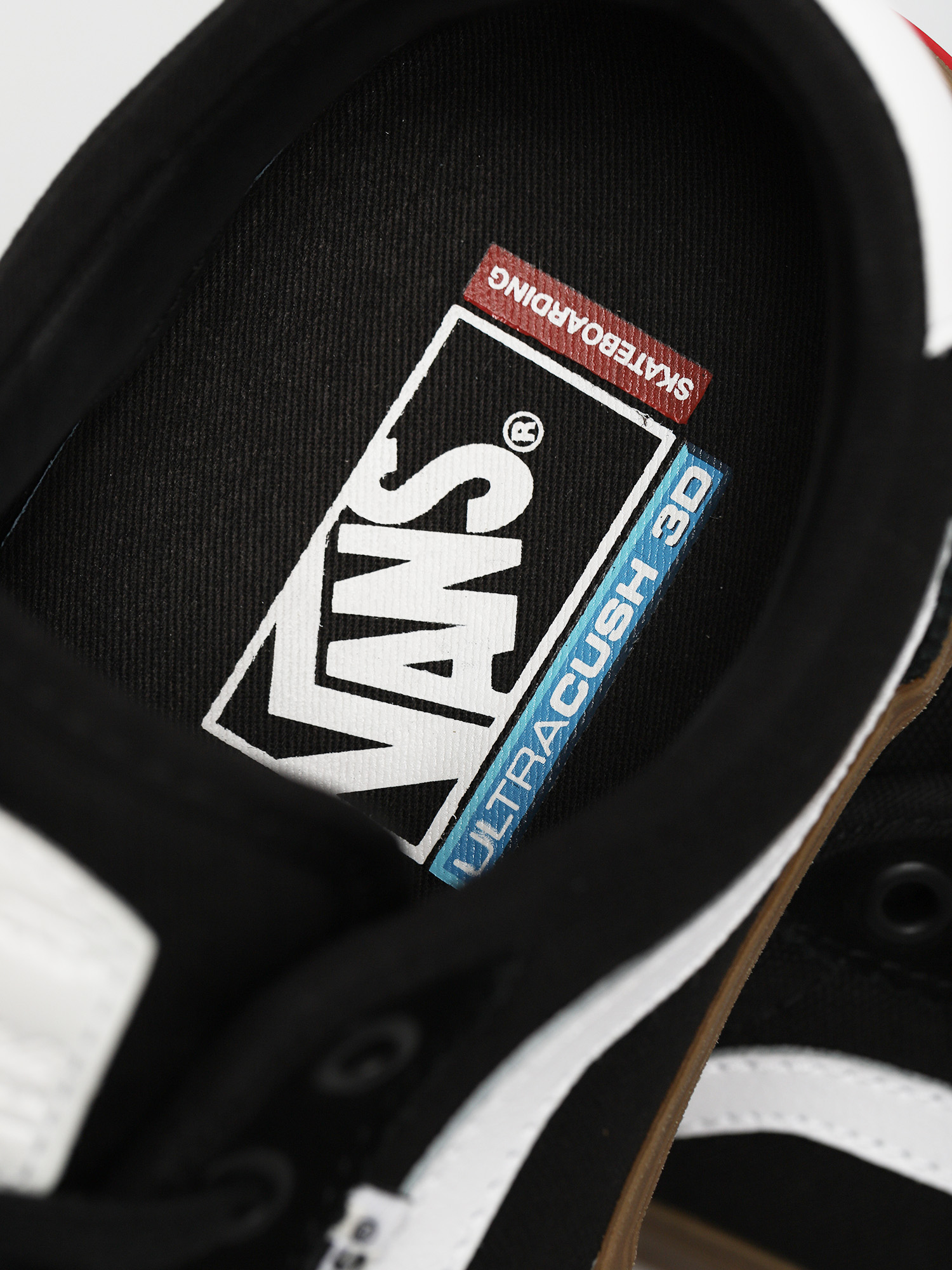 Buty Vans Chima 2 (black/gum)