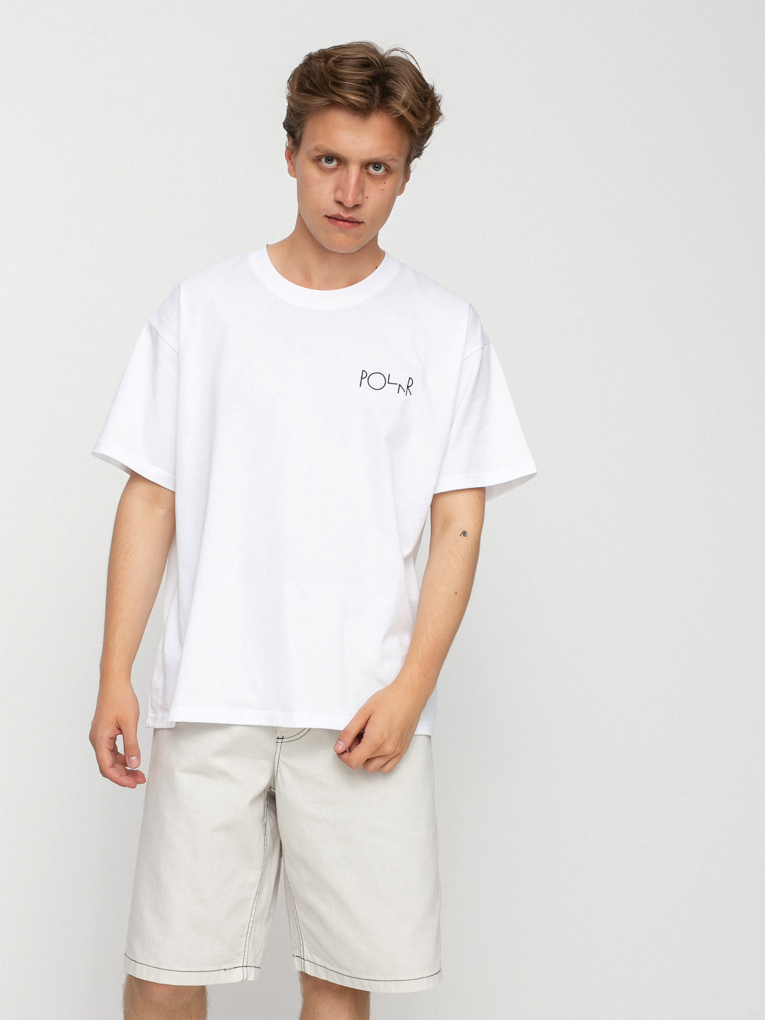 T-shirt Polar Skate Moving Sheep Fill Logo (white)