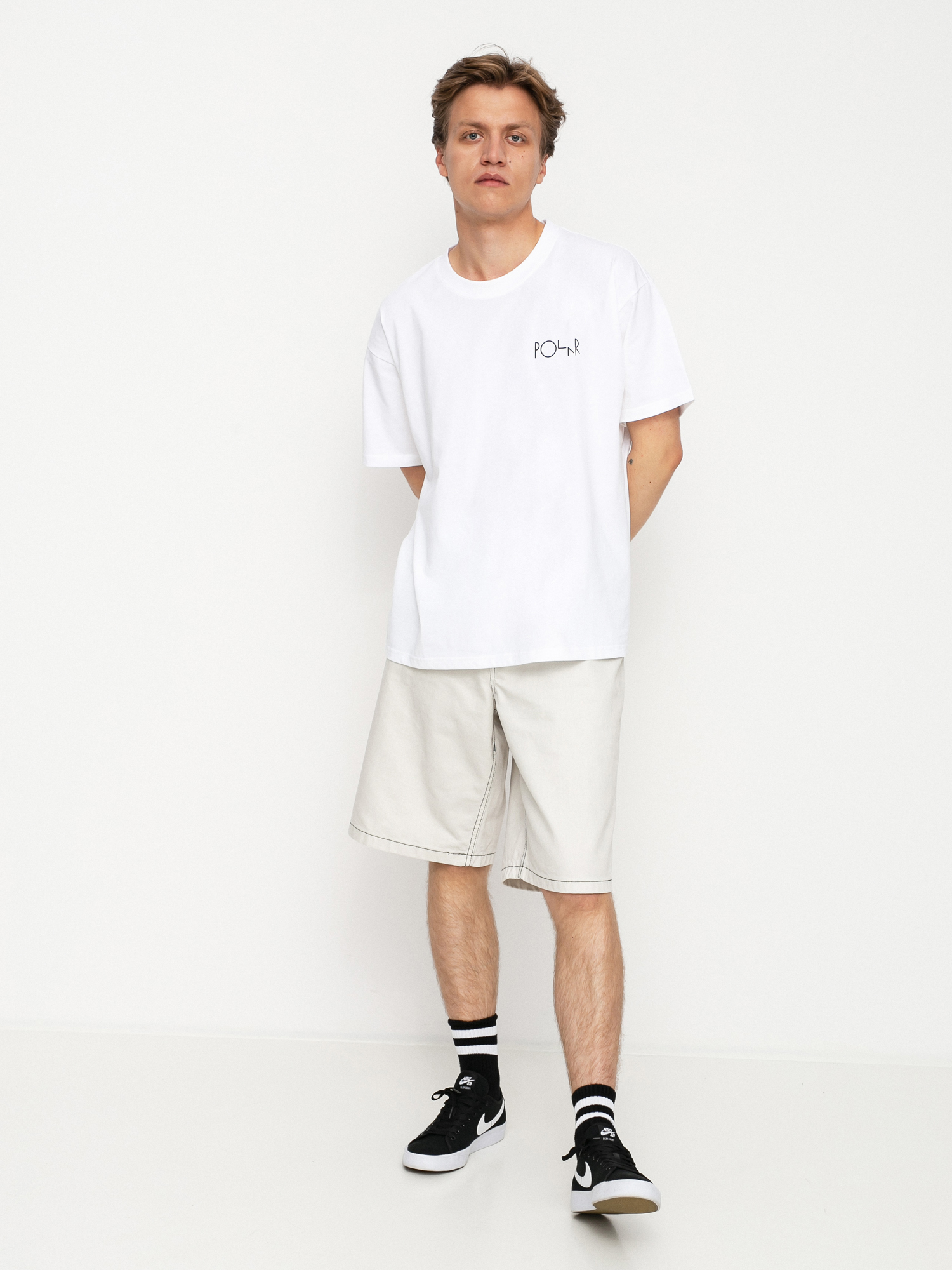 T-shirt Polar Skate Moving Sheep Fill Logo (white)