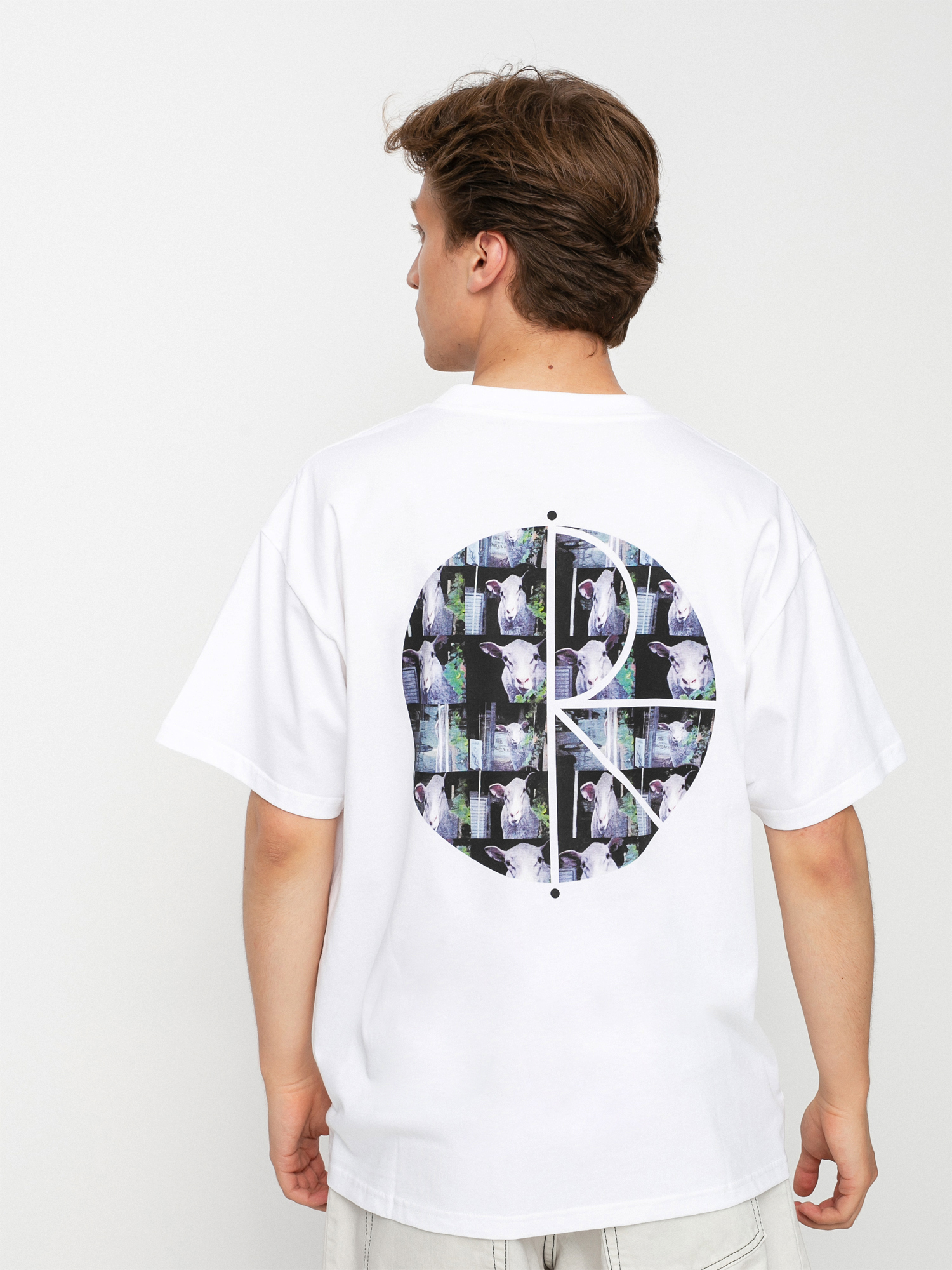 T-shirt Polar Skate Moving Sheep Fill Logo (white)