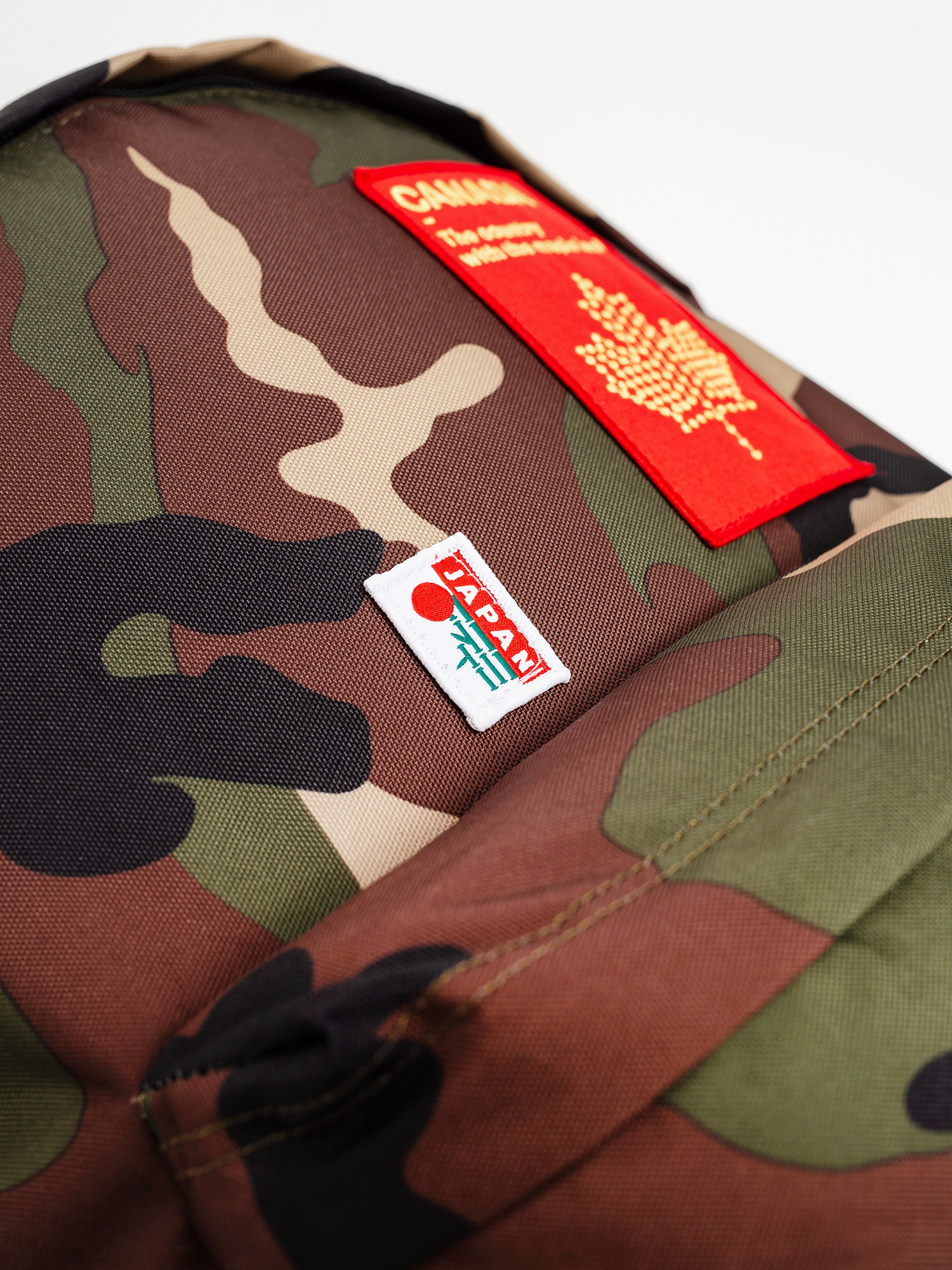 Plecak Eastpak Padded Pak R (patched camo)
