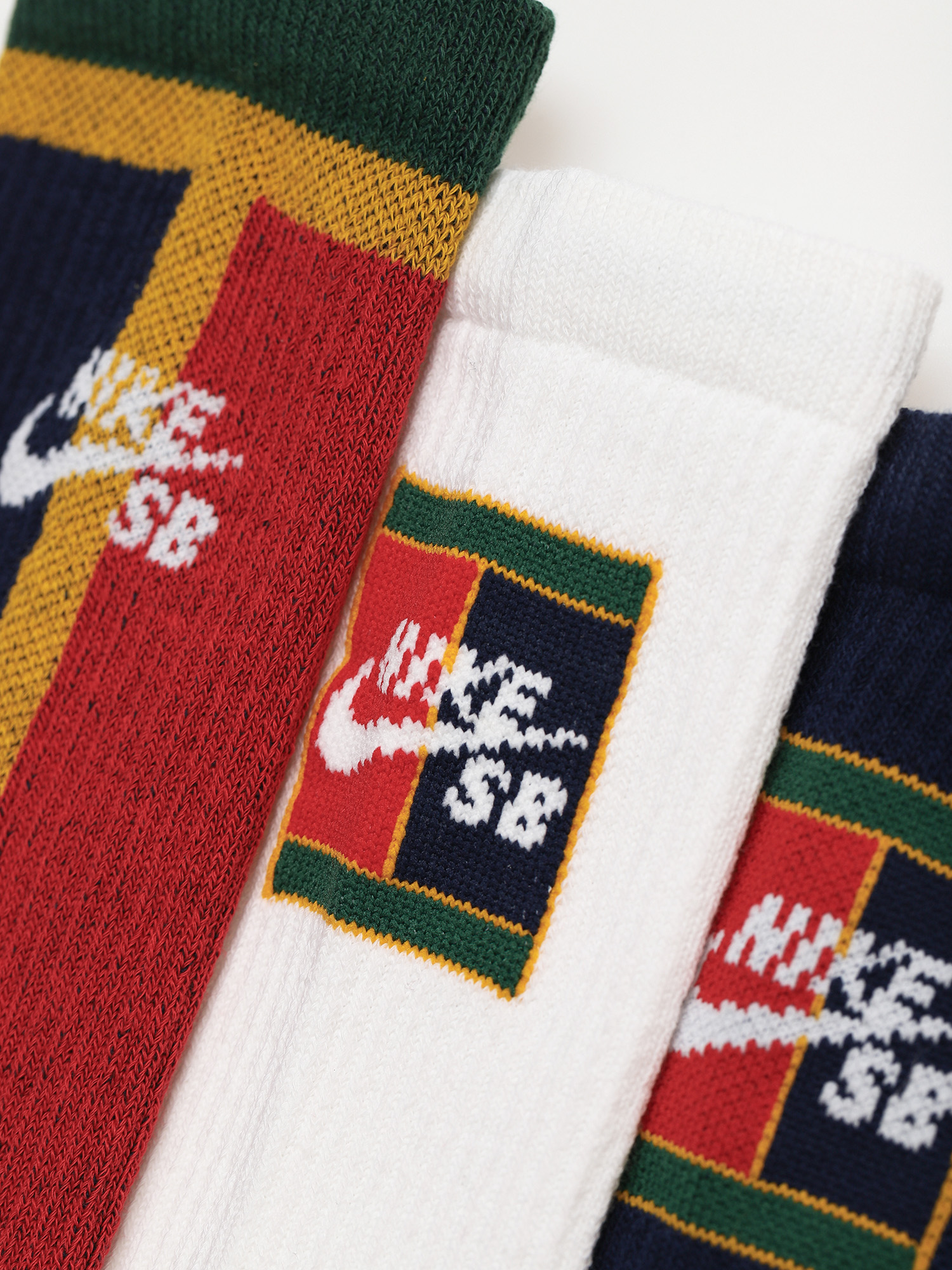 Skarpetki Nike SB Everyday Max Lightweight (multi color)