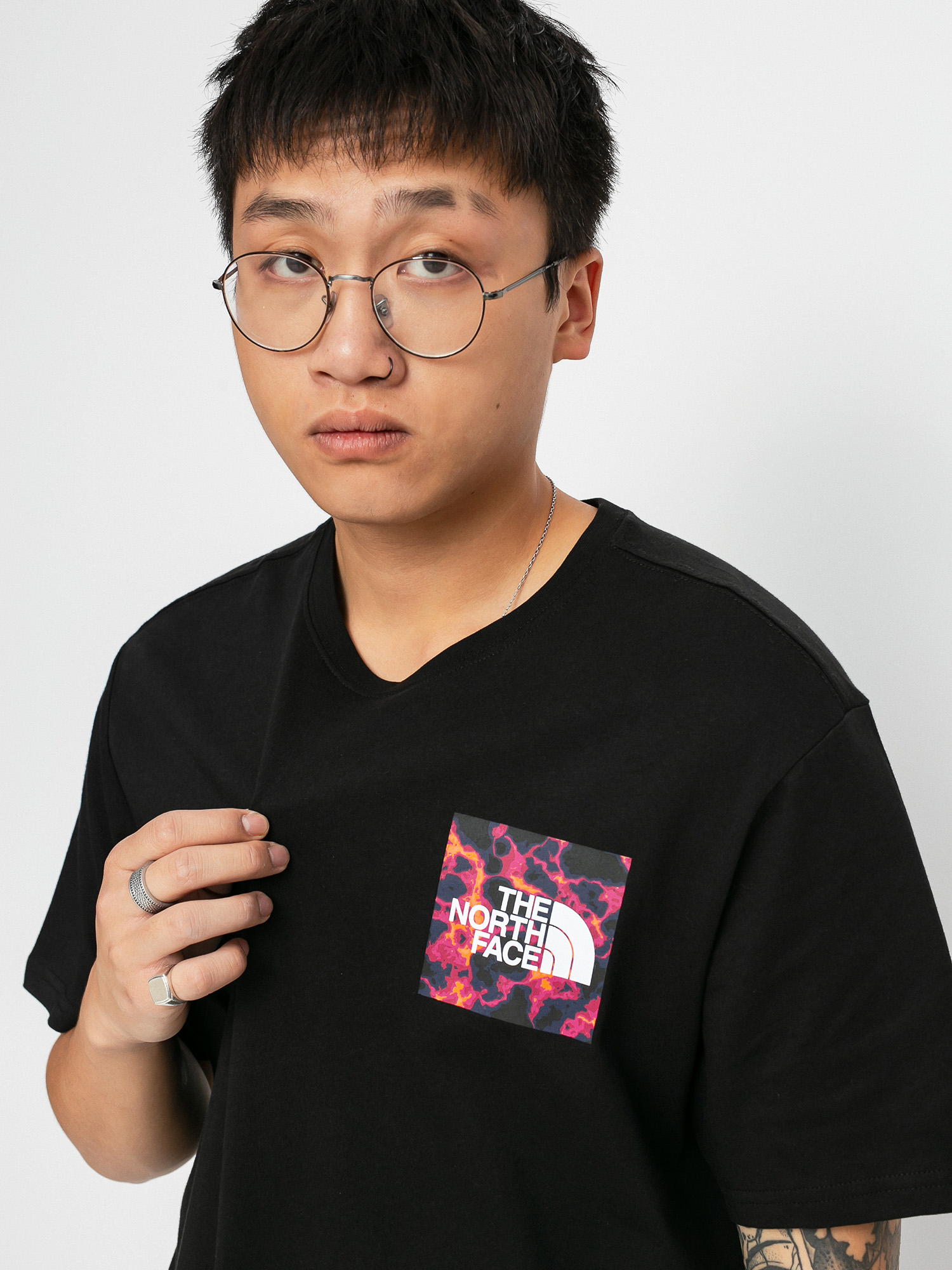 T-shirt The North Face Fine (tnfblk/tnfblkmrblcamprint)