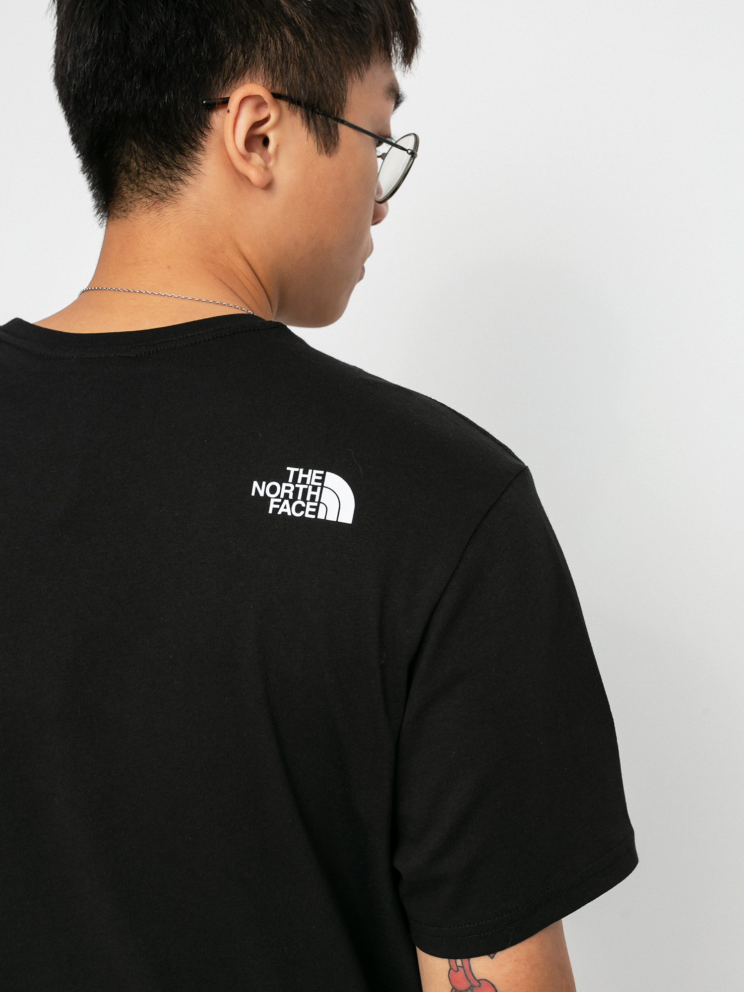 T-shirt The North Face Fine (tnfblk/tnfblkmrblcamprint)