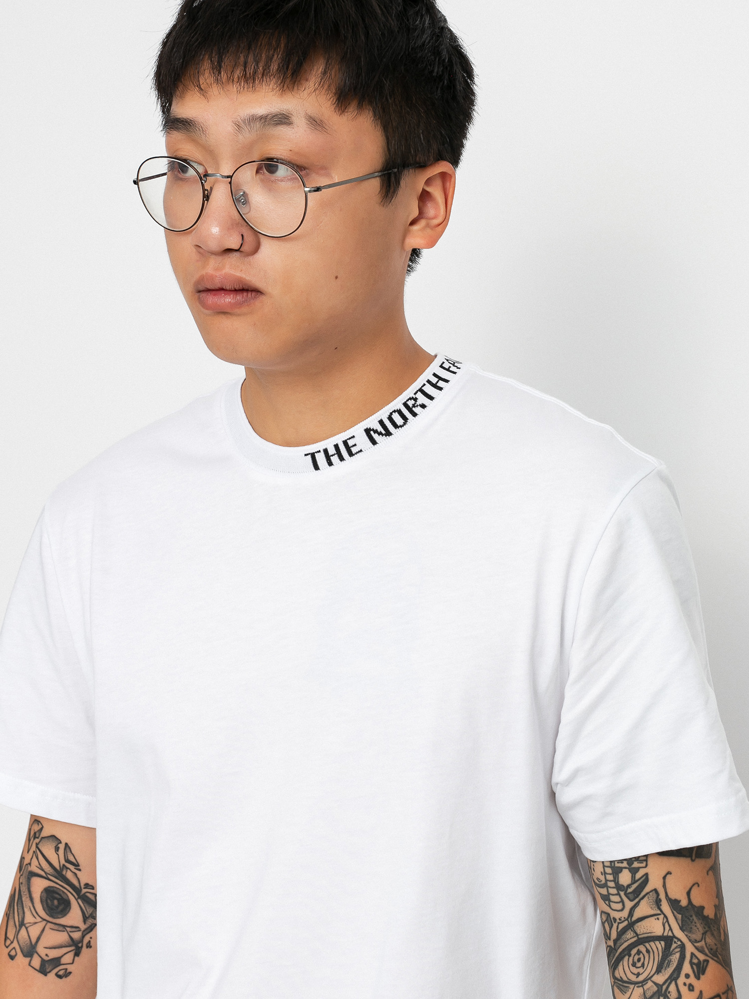 T-shirt The North Face Zumu (tnf white)