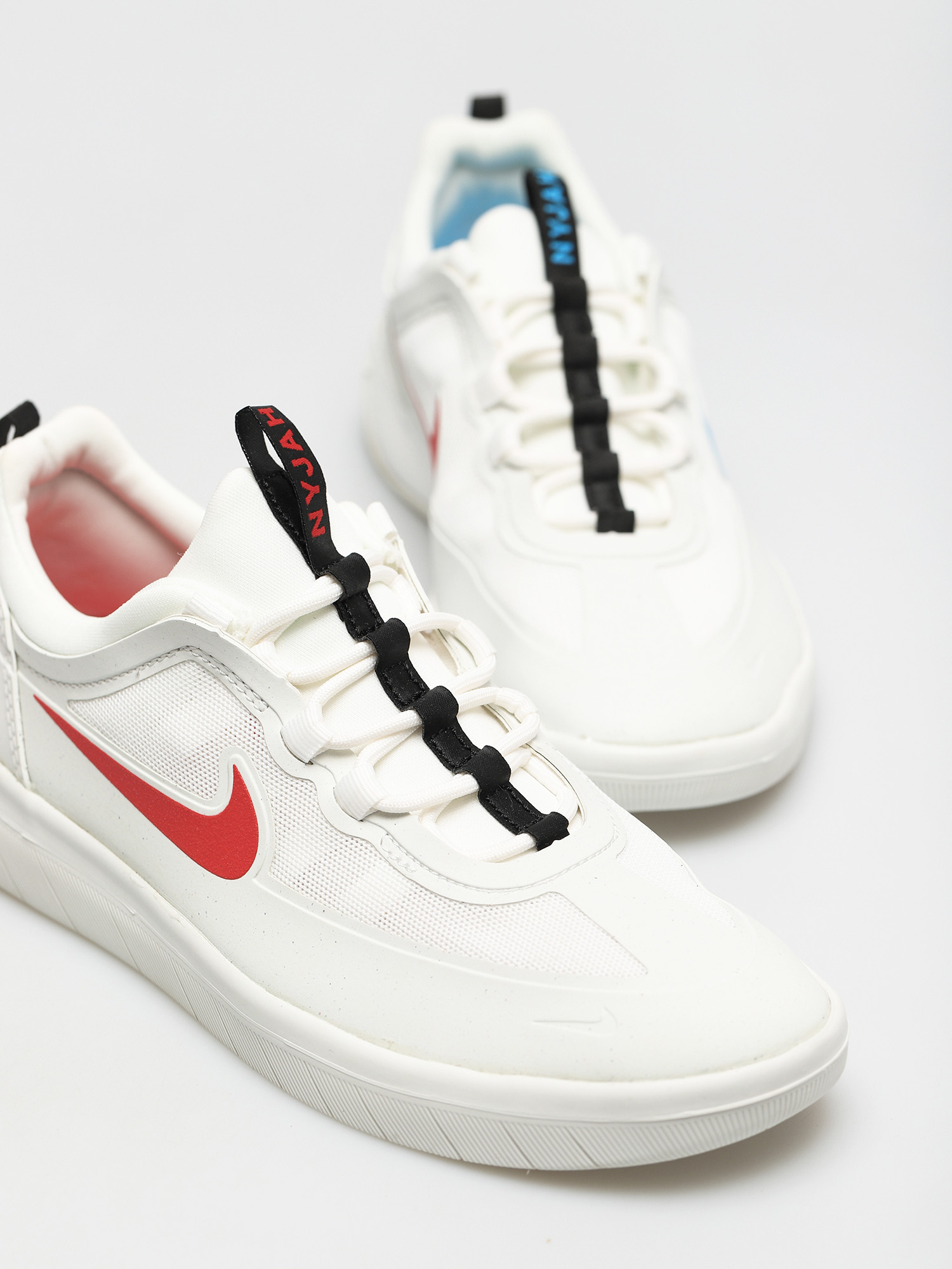 Buty Nike SB Nyjah Free 2 (summit white/blue hero chile red black)