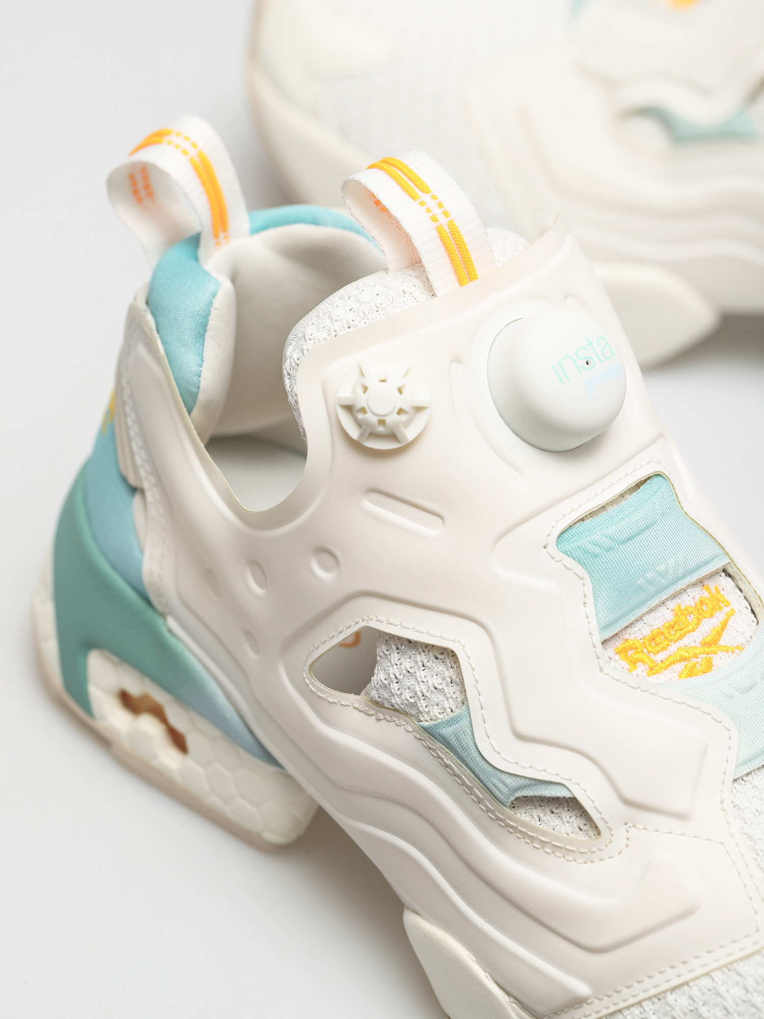 Buty Reebok Instapump Fury Og (ftwwht/chalk/glablu)