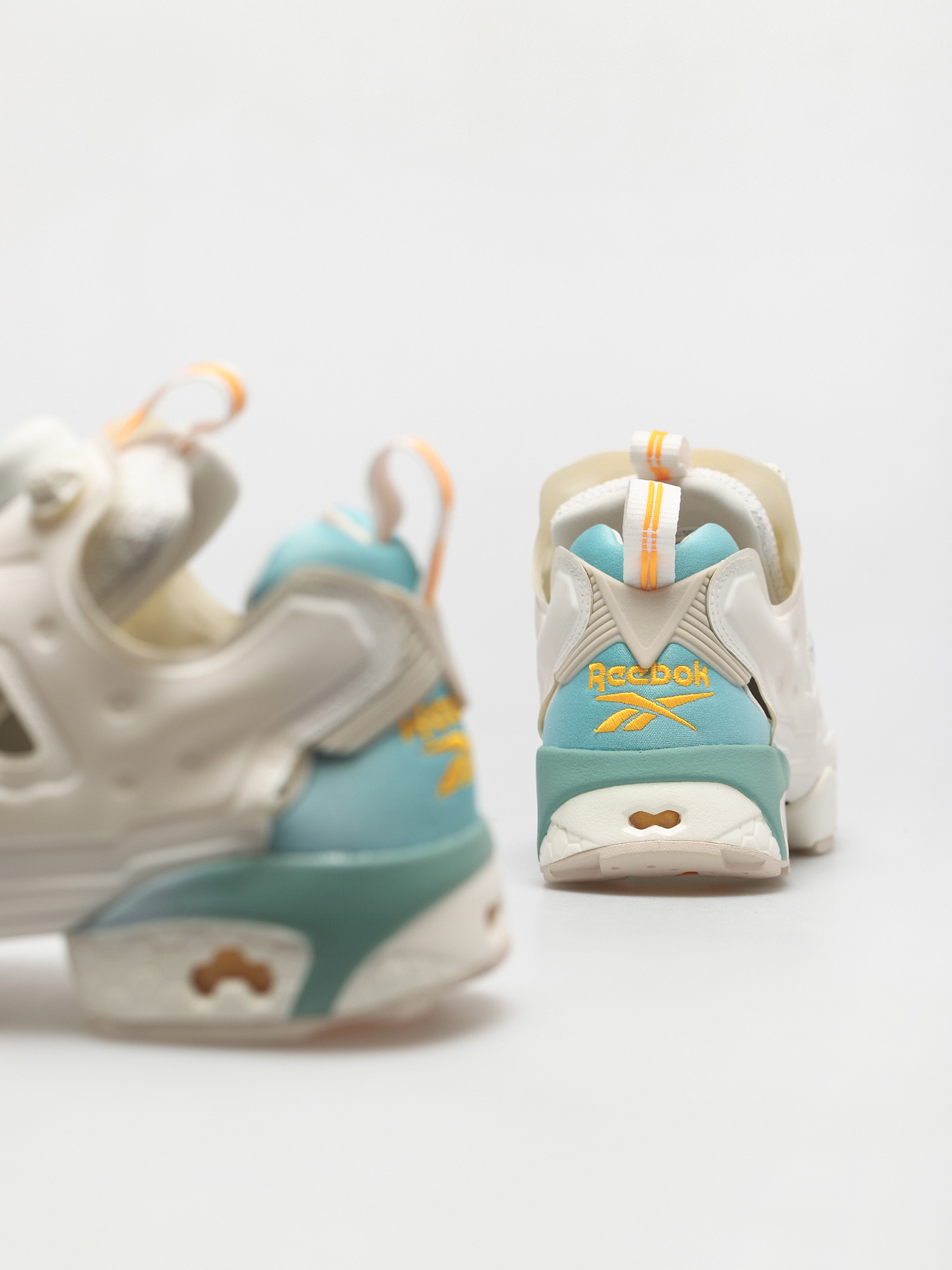 Buty Reebok Instapump Fury Og (ftwwht/chalk/glablu)