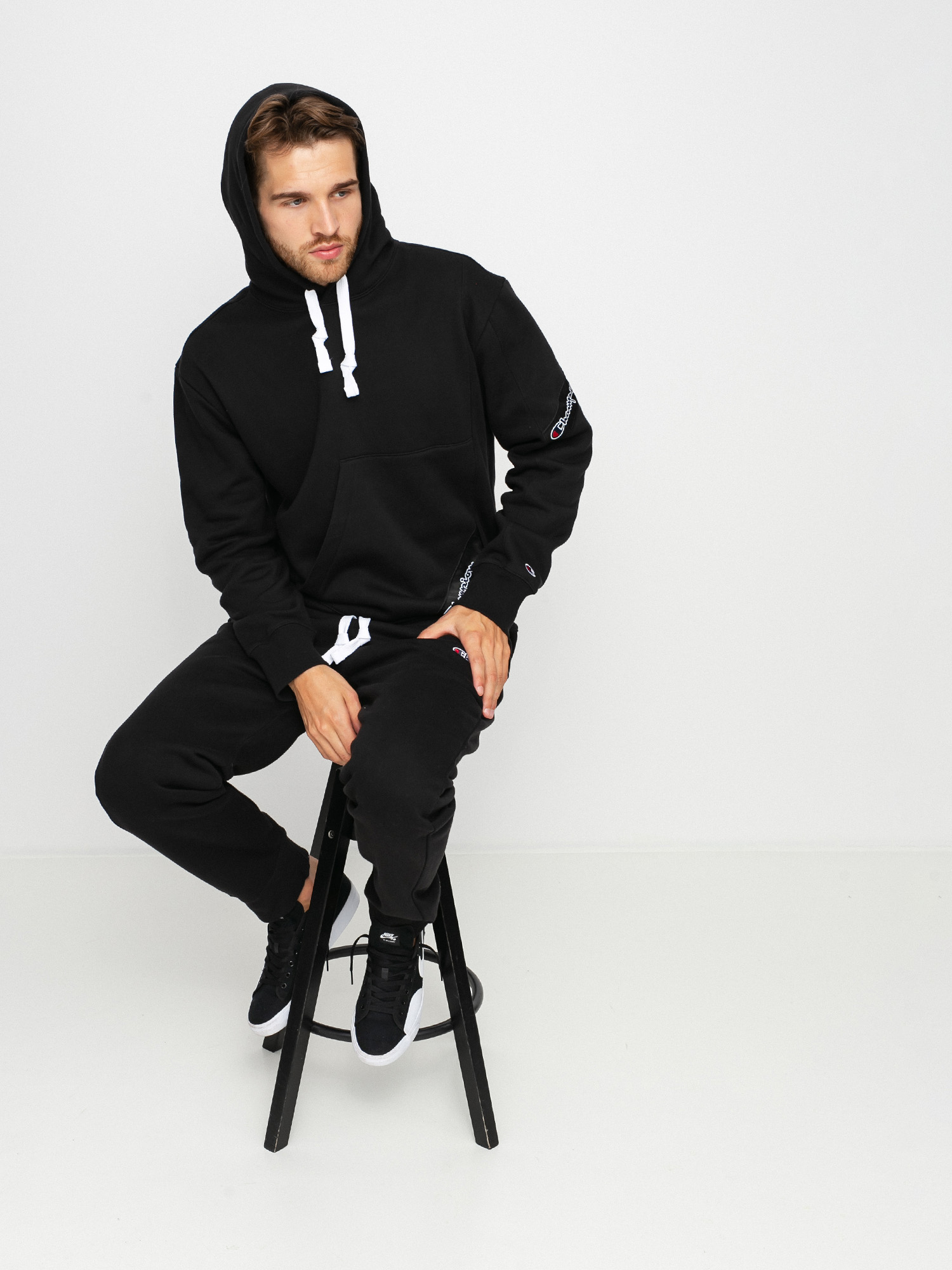 Bluza z kapturem Champion Sweatshirt HD 216549 (nbk)