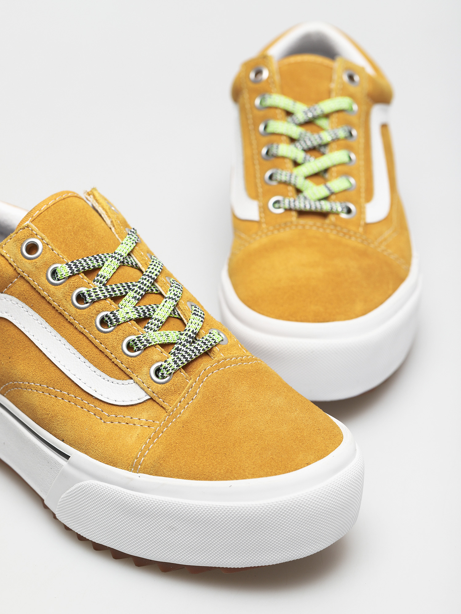 Buty Vans Old Skool Stacked (multi lace/gldnylw/trwht)