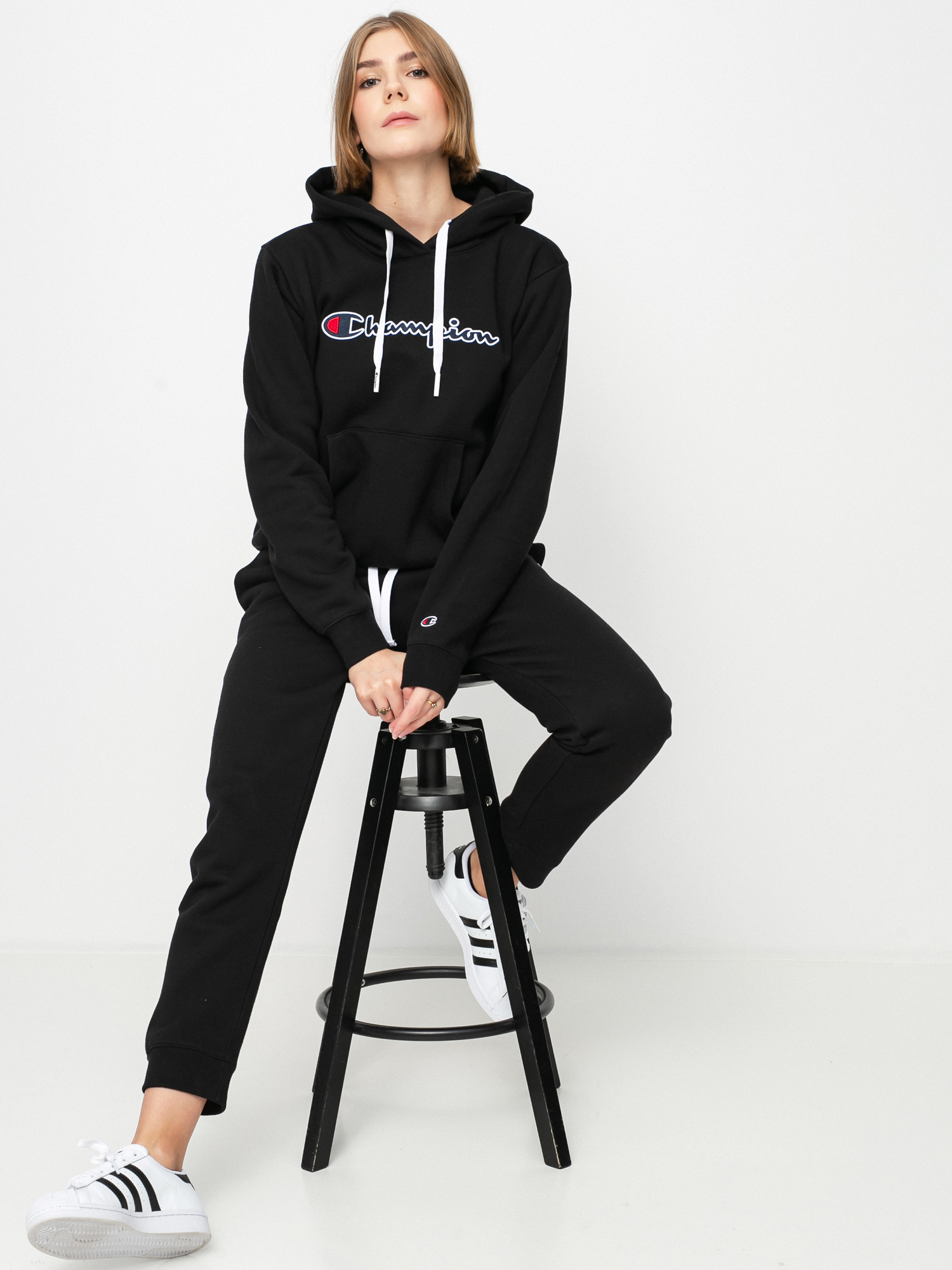 Bluza z kapturem Champion Sweatshirt HD 114461 Wmn (nbk)