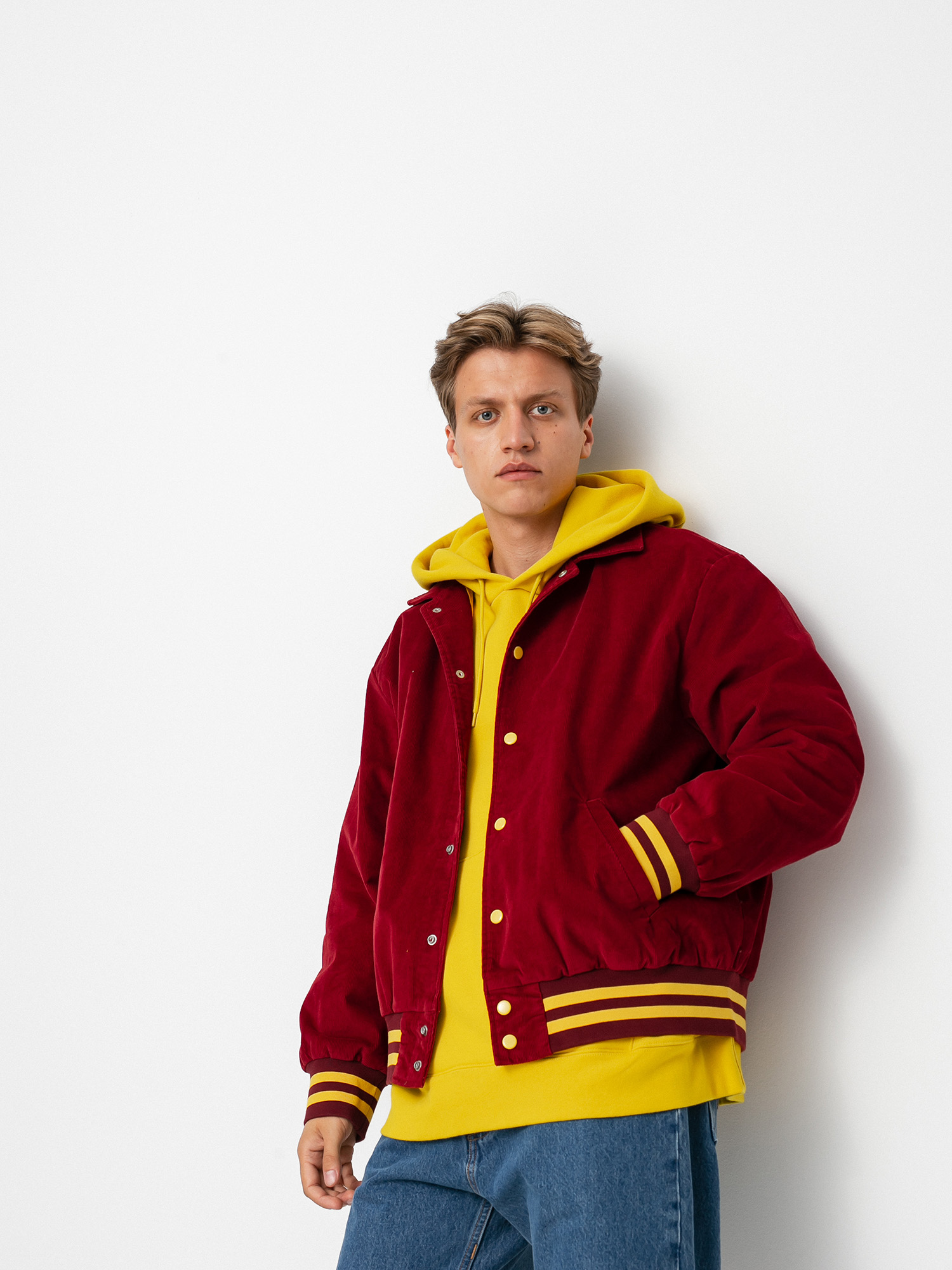 Kurtka Levi's® Varsity (warm cabernet)
