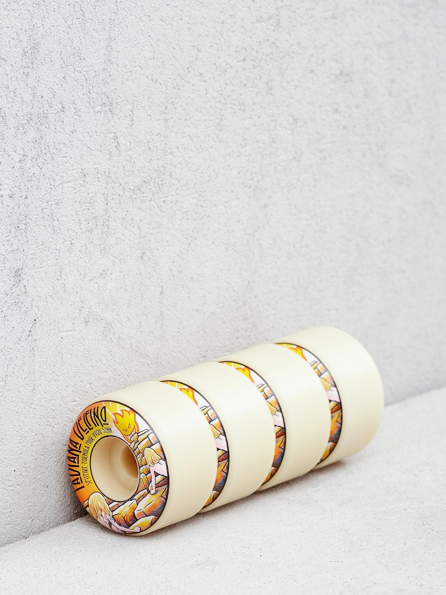 Kółka Spitfire F4 99D Conical Full Fabiana (white/gold)