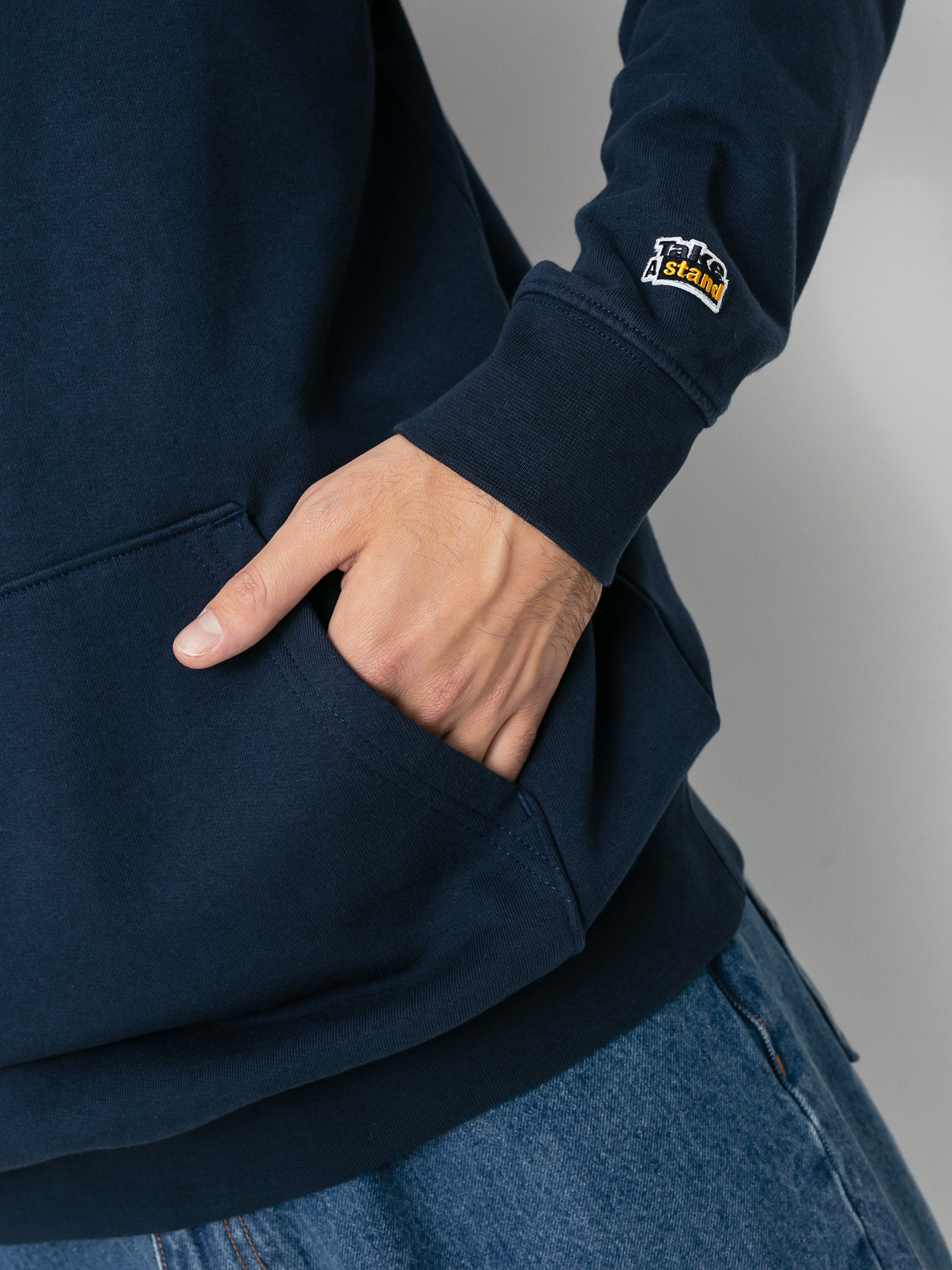 Bluza z kapturem Vans Take A Stand II HD (dress blues)