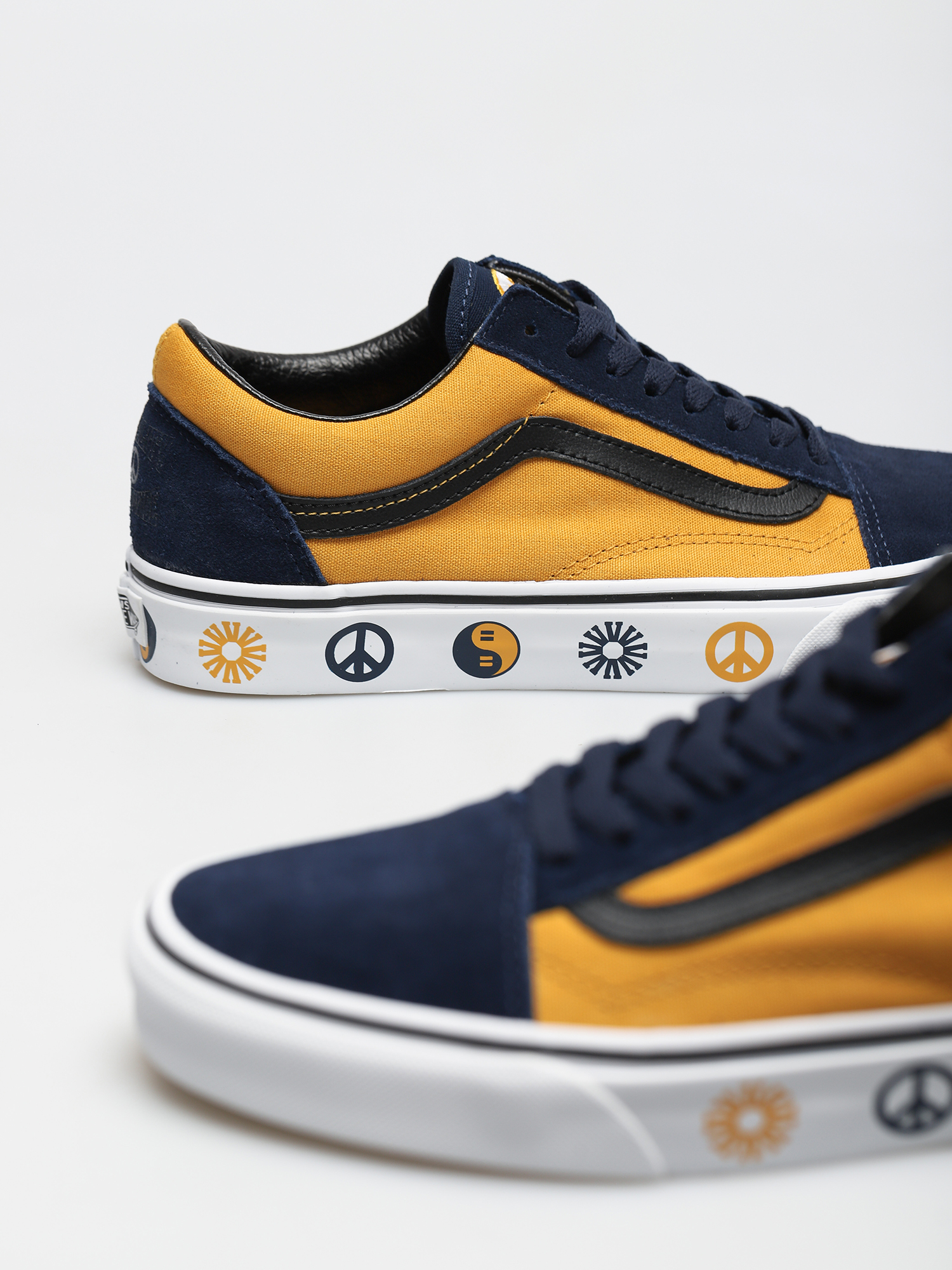 Buty Vans Old Skool (takeastand/drsblsgldnglw)