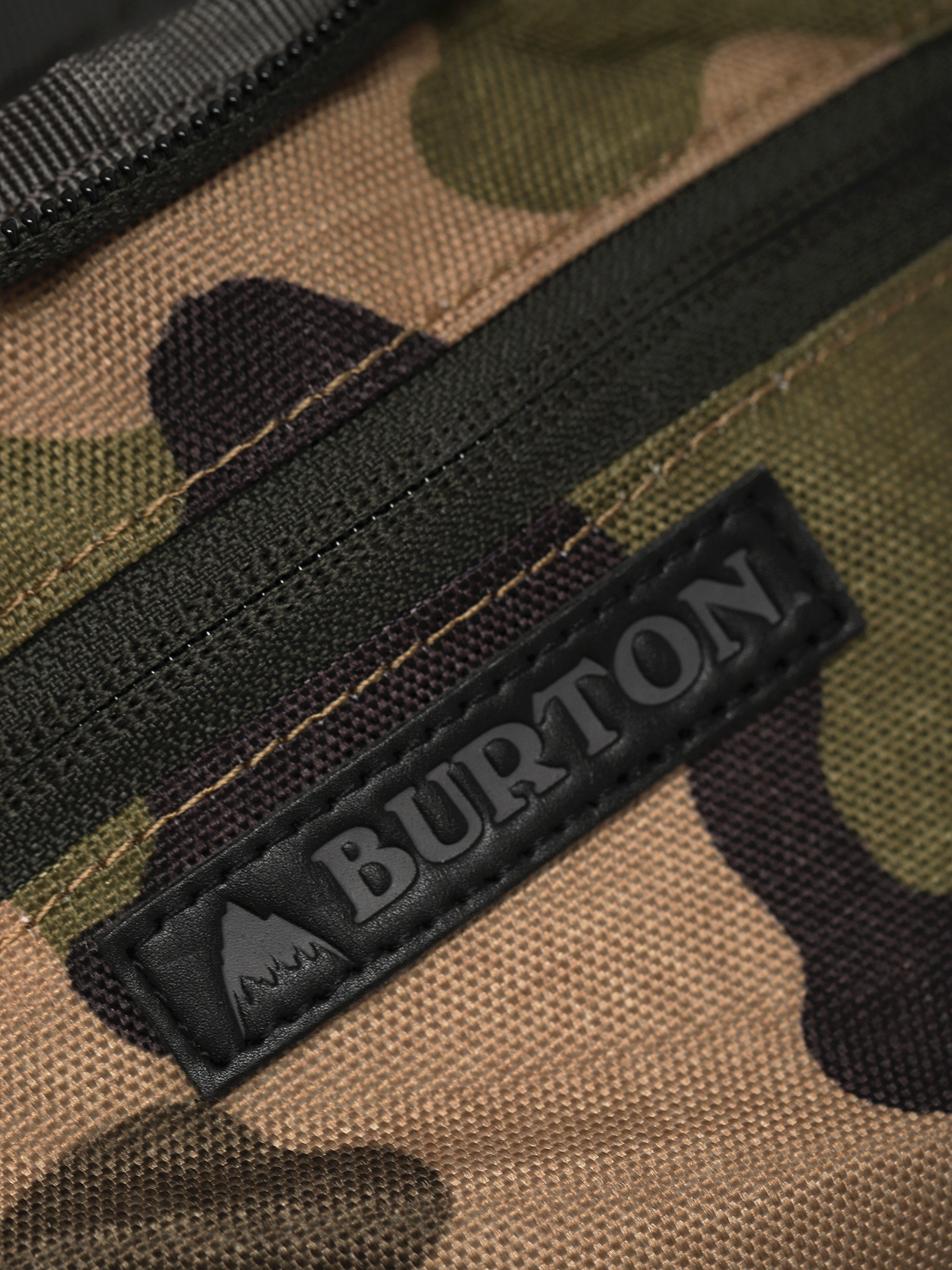 Nerka Burton Hip Pack (martini olive terra camo)