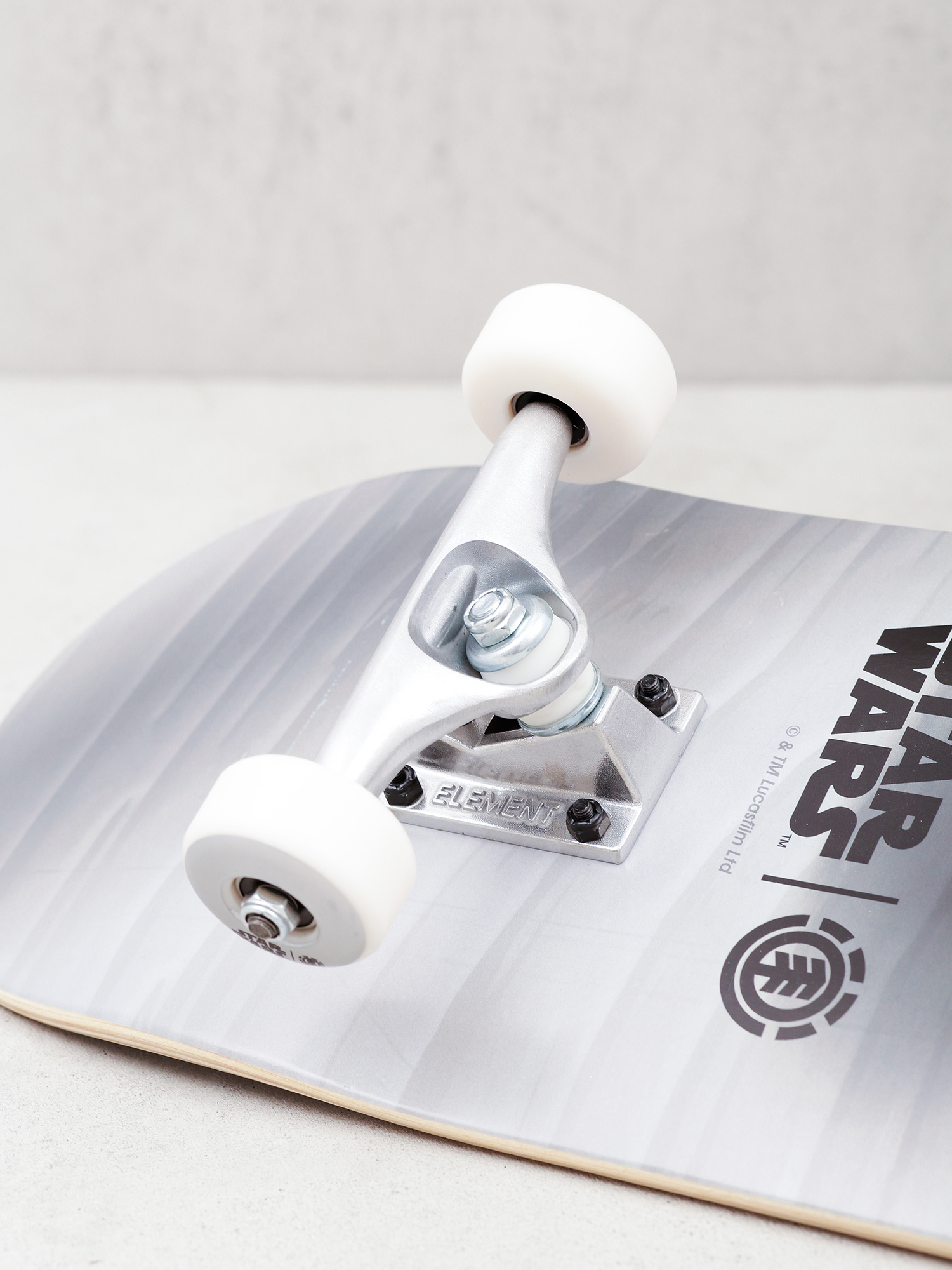 Deskorolka Element Mandalorian Beskar (assorted)