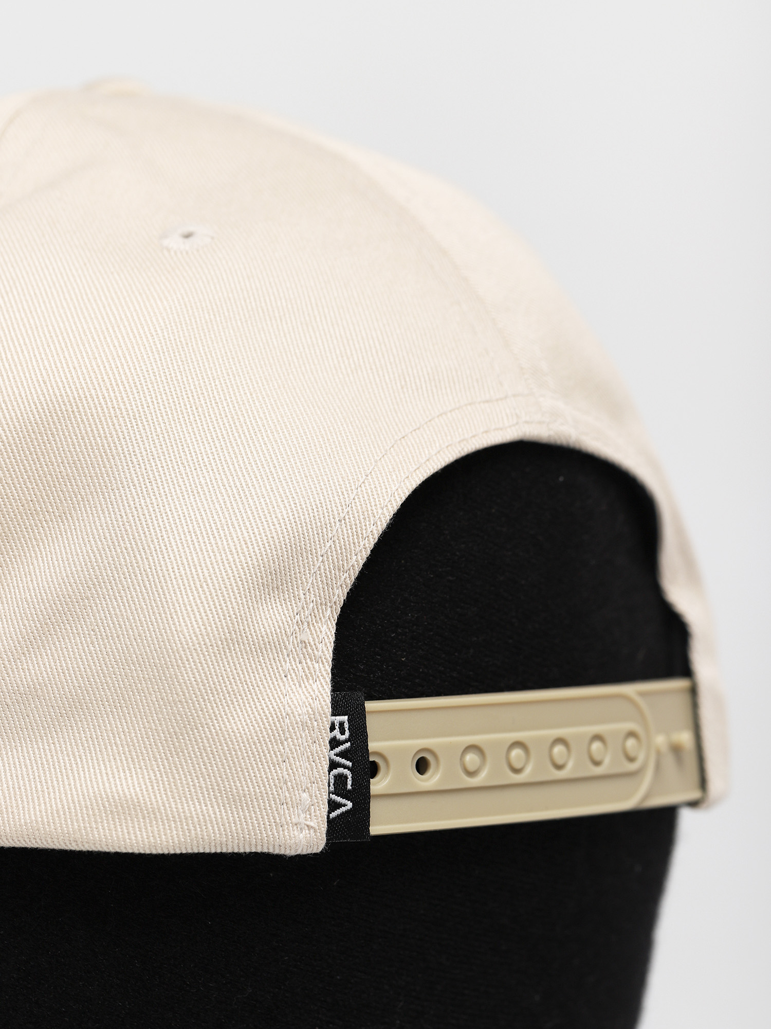 Czapka z daszkiem RVCA Souvenir Claspback (eggshell)