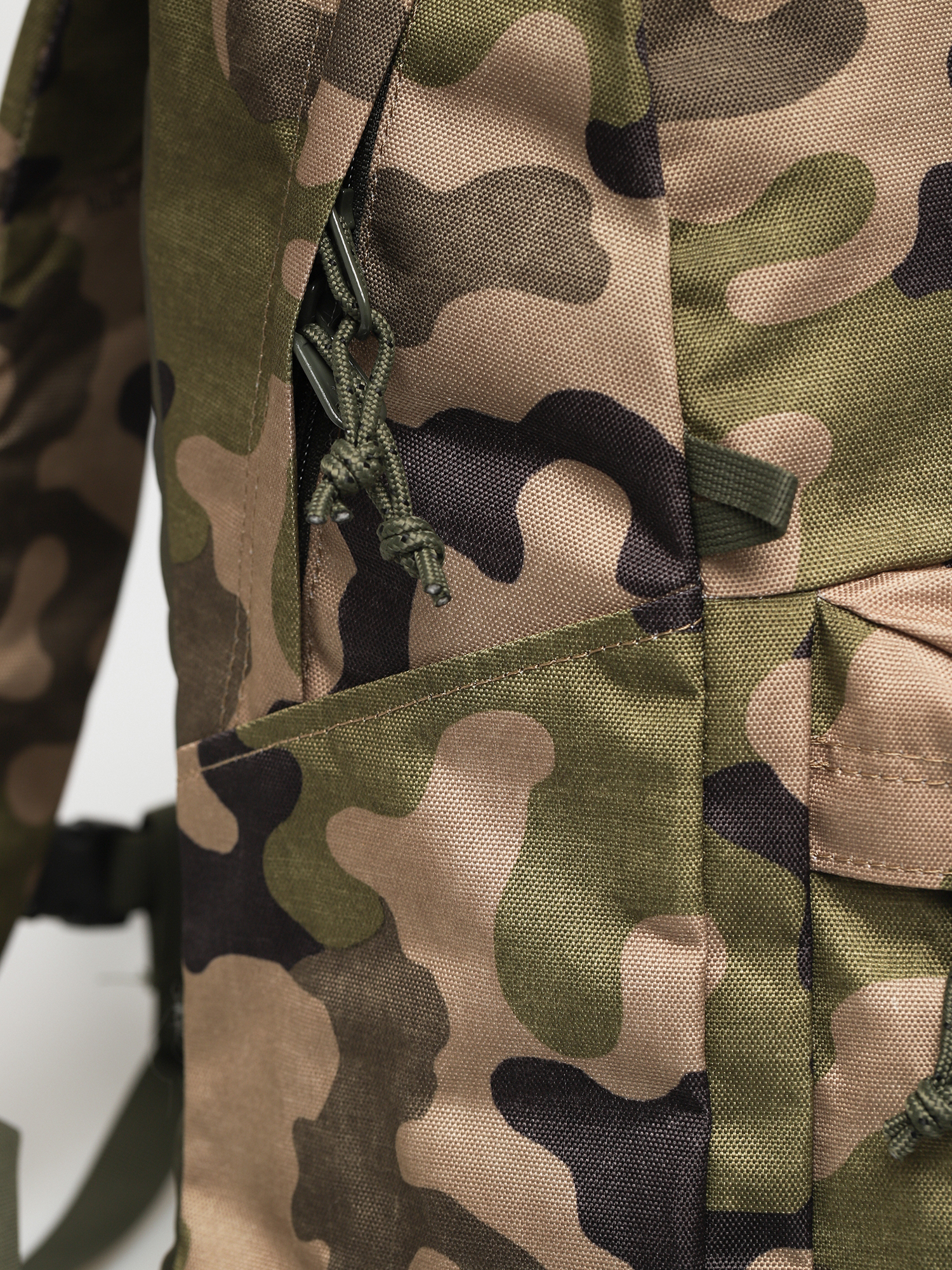 Plecak Burton Kettle 2.0 23L (martini olive terra camo)