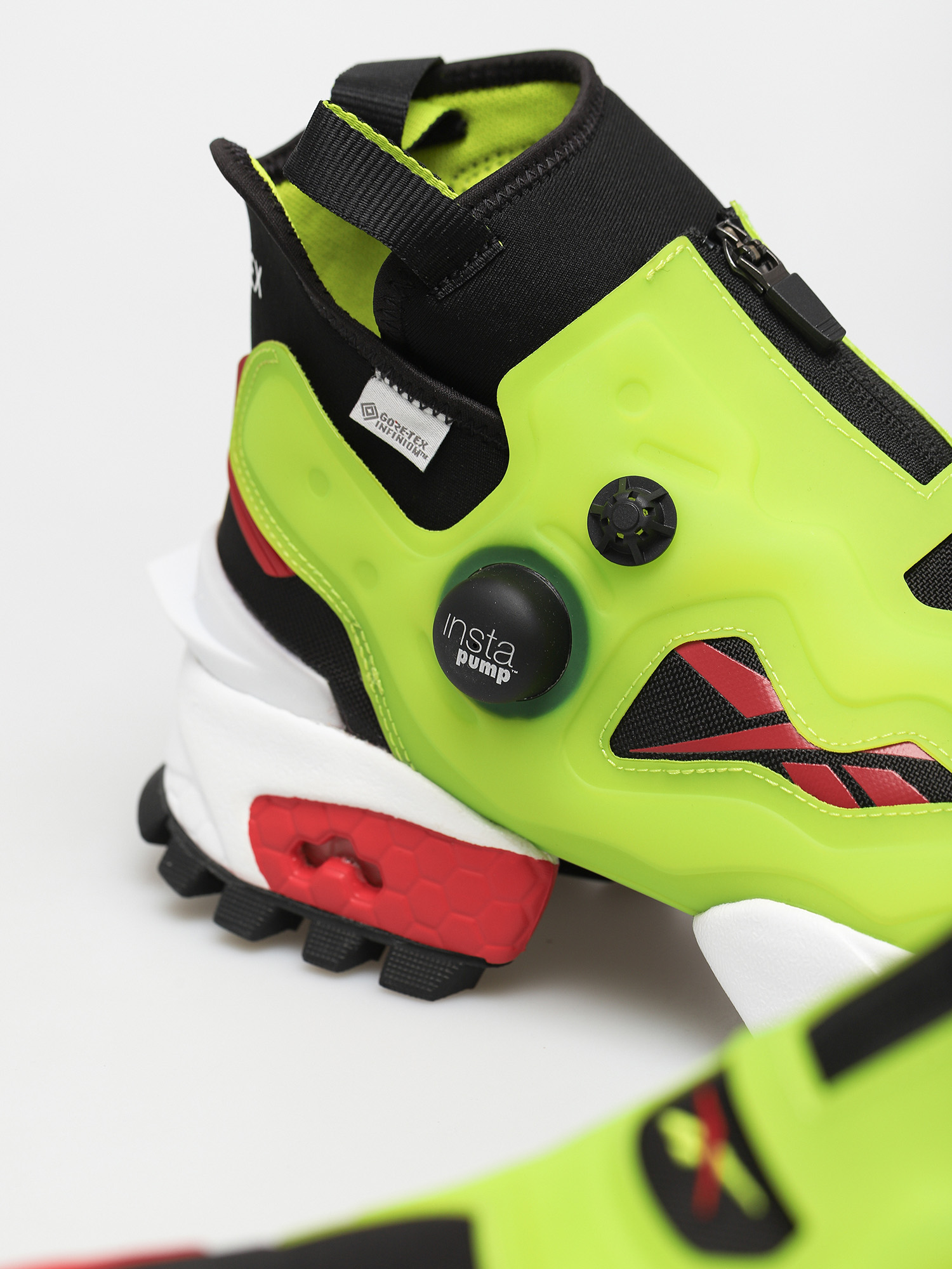 Buty Reebok Instapump Fury X Gtx (black/aciyel/vecred)