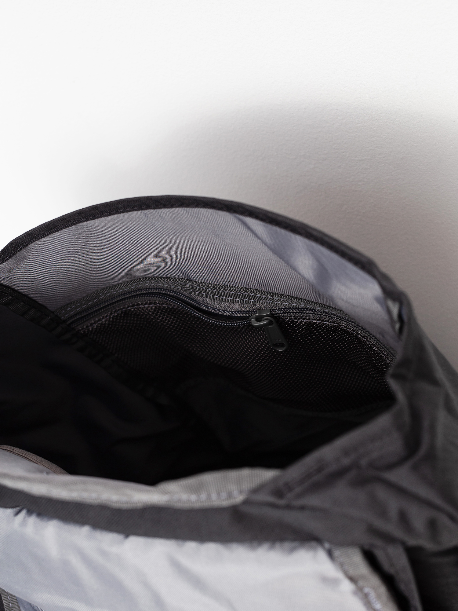 Plecak Burton Westfall 2.0 23L (true black triple ripstop)